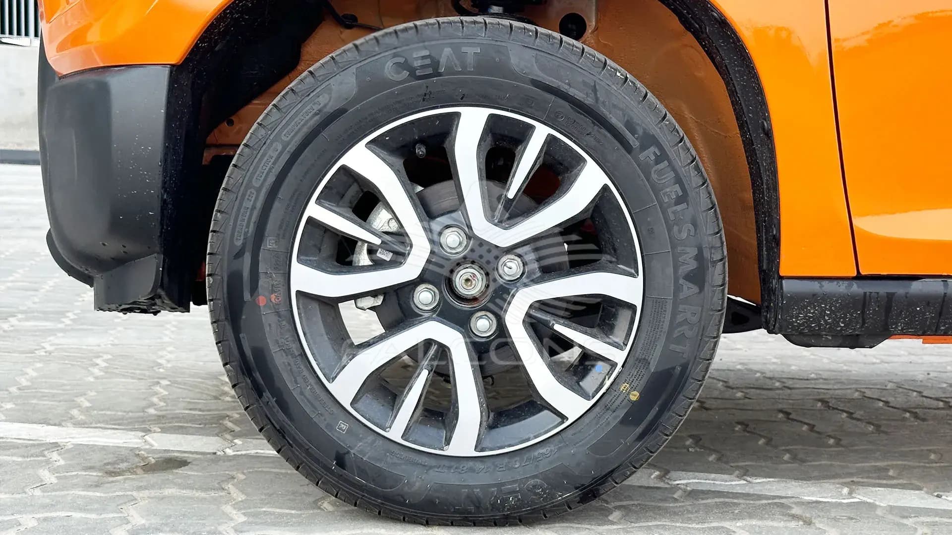 1.0L GL MT A/W DAB 5P BVM - Image 9