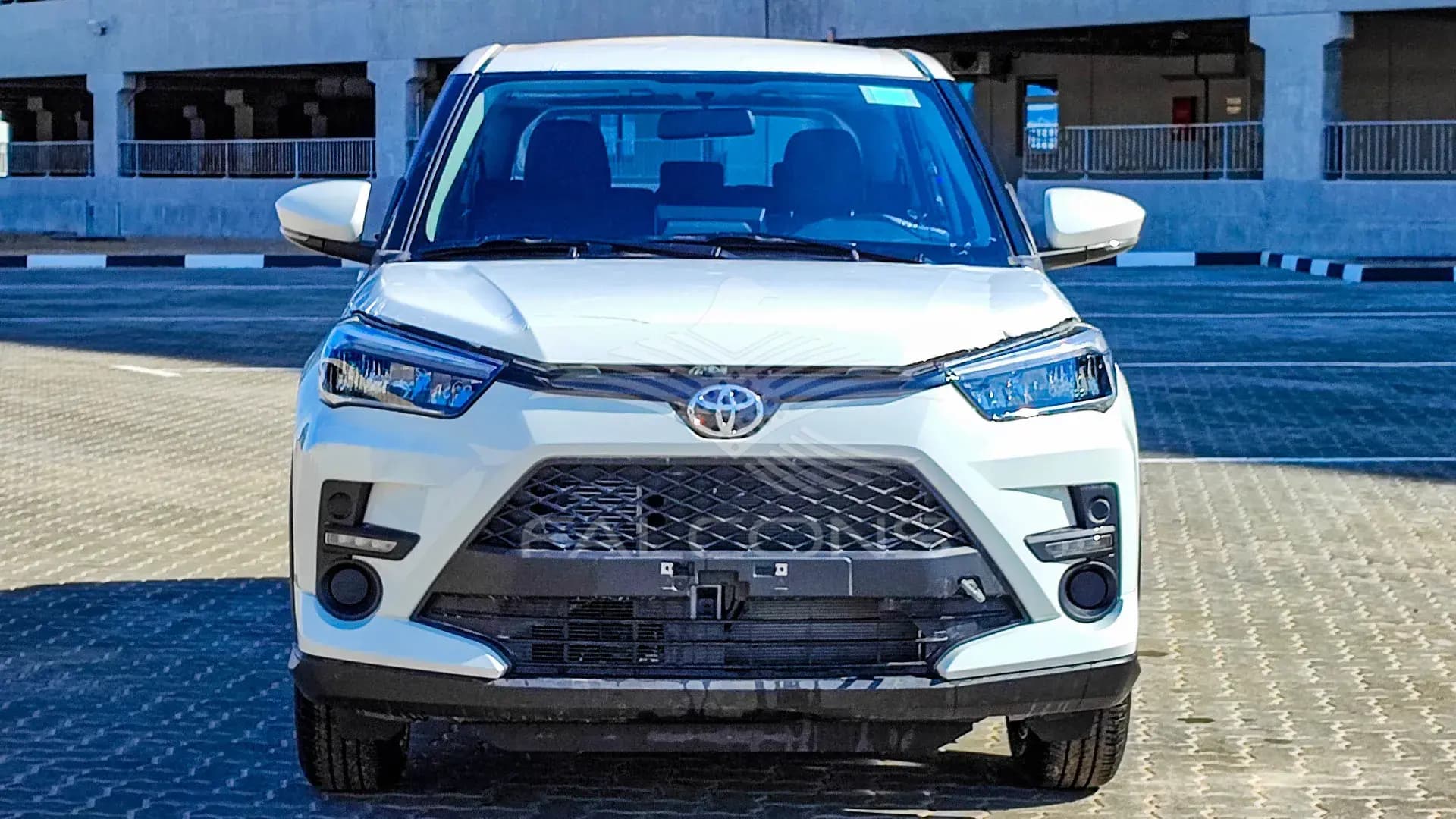 1.0T - G AT - Image 6