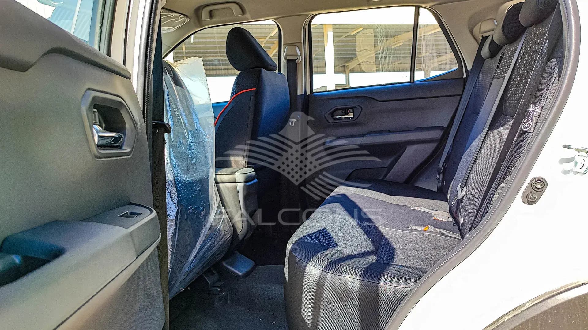 1.0T - G AT - Image 10