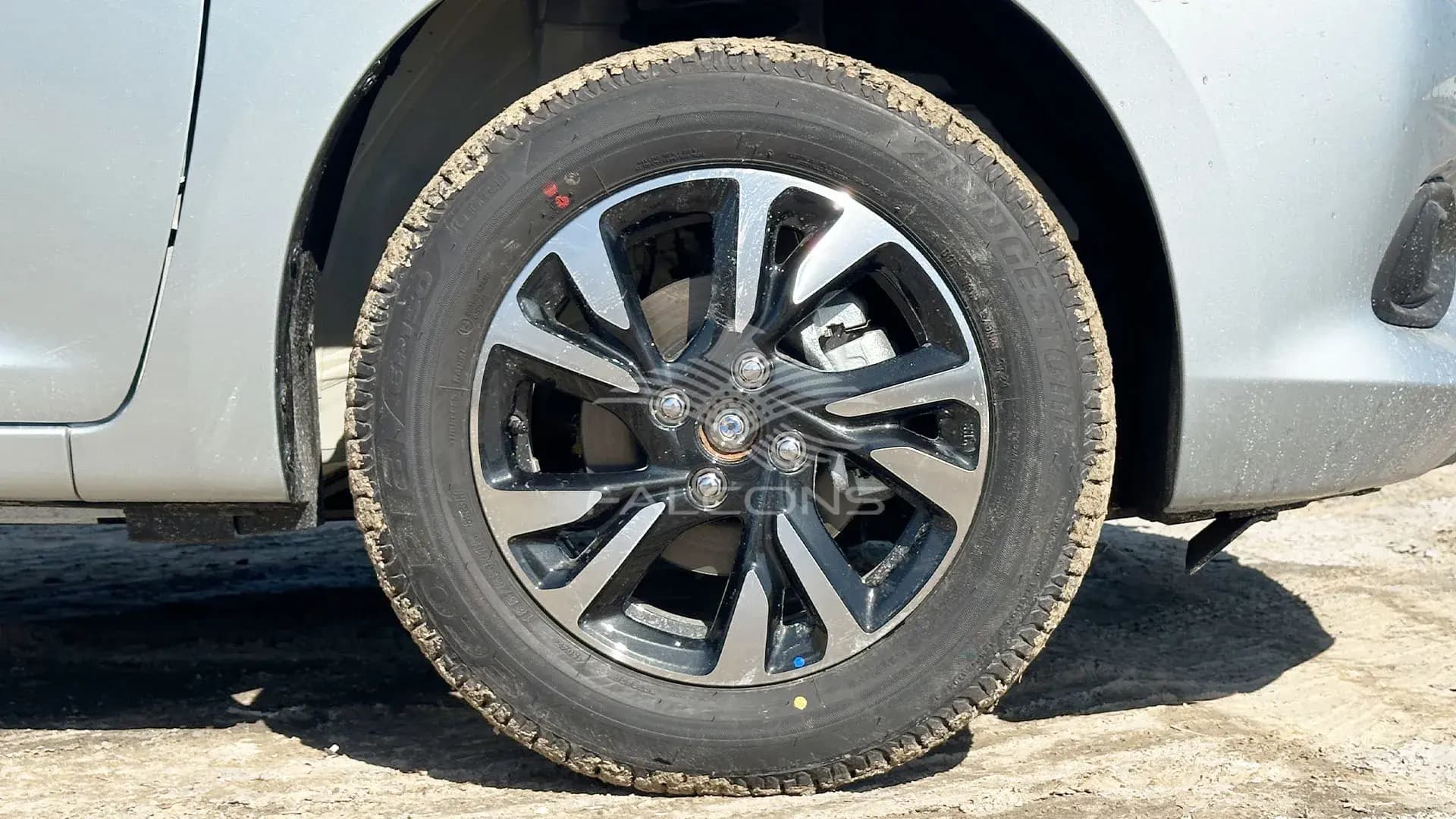 1.2L GLX CVT - Image 8