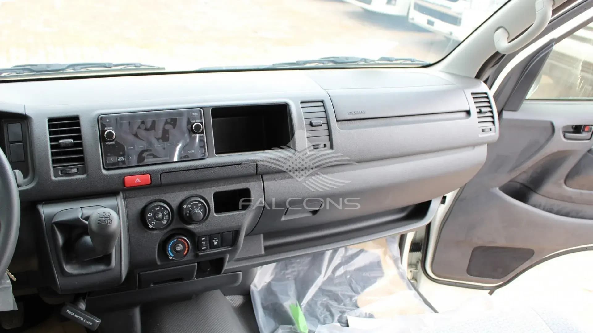2.5L MT 2025 - Image 12
