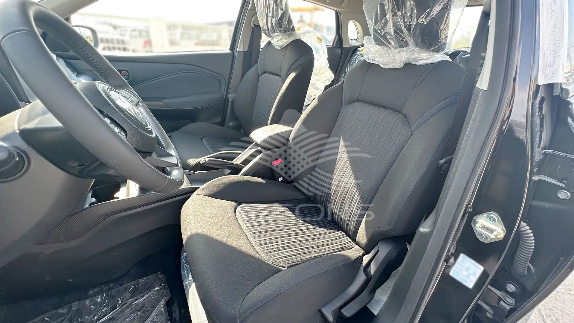 1.5L STYLE 5STR 2x Airbags ABS AT - Image 9