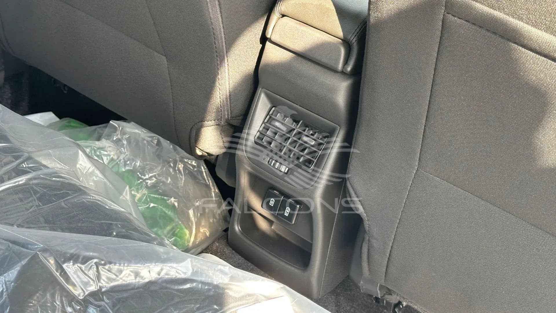 1.5L STYLE 5STR 2x Airbags ABS AT - Image 14