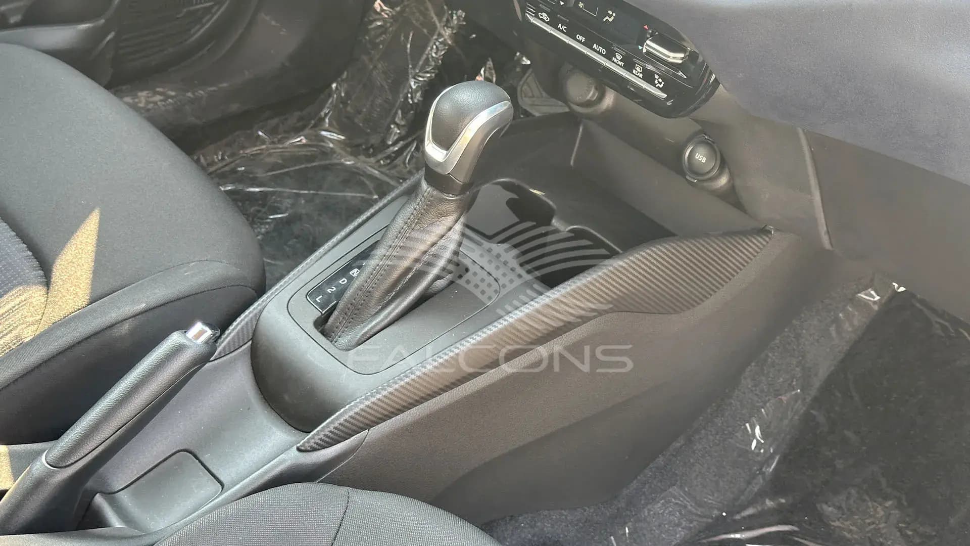 1.5L STYLE 5STR 2x Airbags ABS AT - Image 15