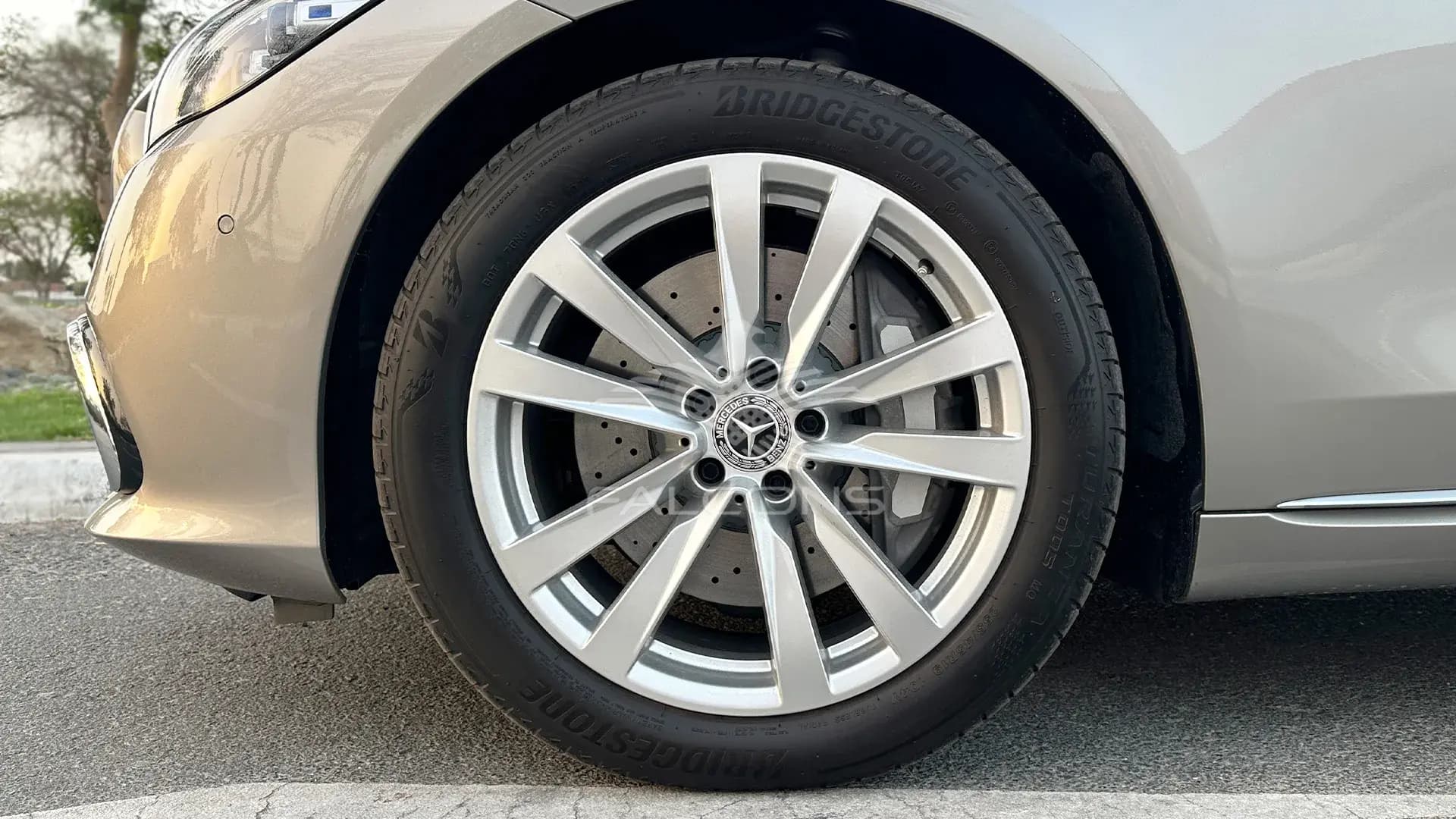 3.0L 4-MATIC AT - Image 9