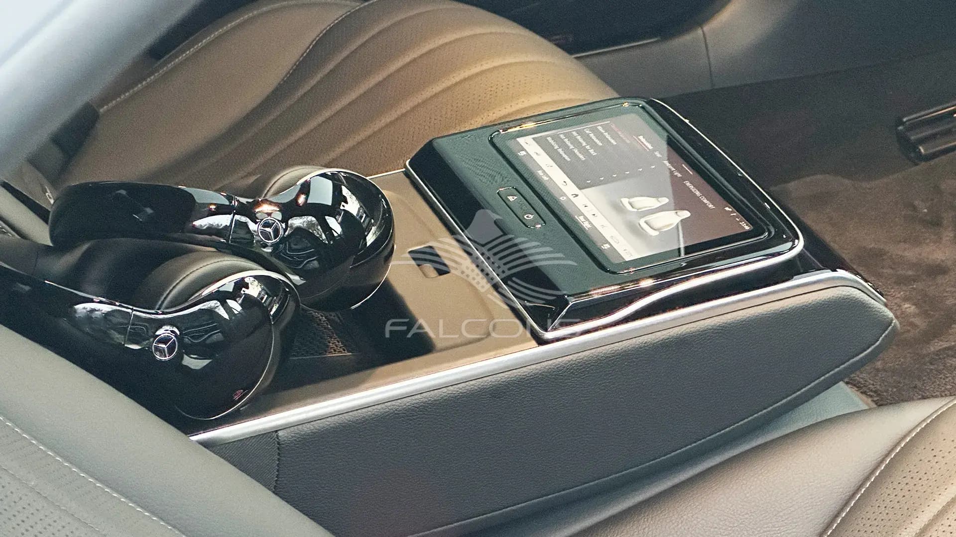 3.0L 4-MATIC AT - Image 13