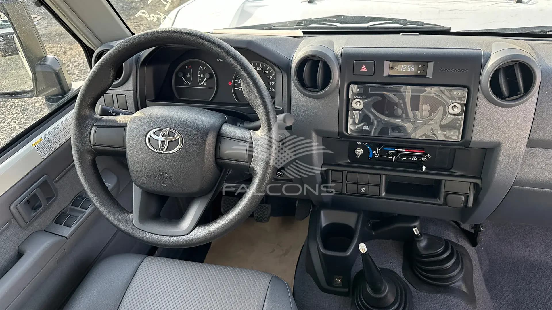 4.2L STD 10 STR DSL WITH ABS & AIRBAG MT - Image 11