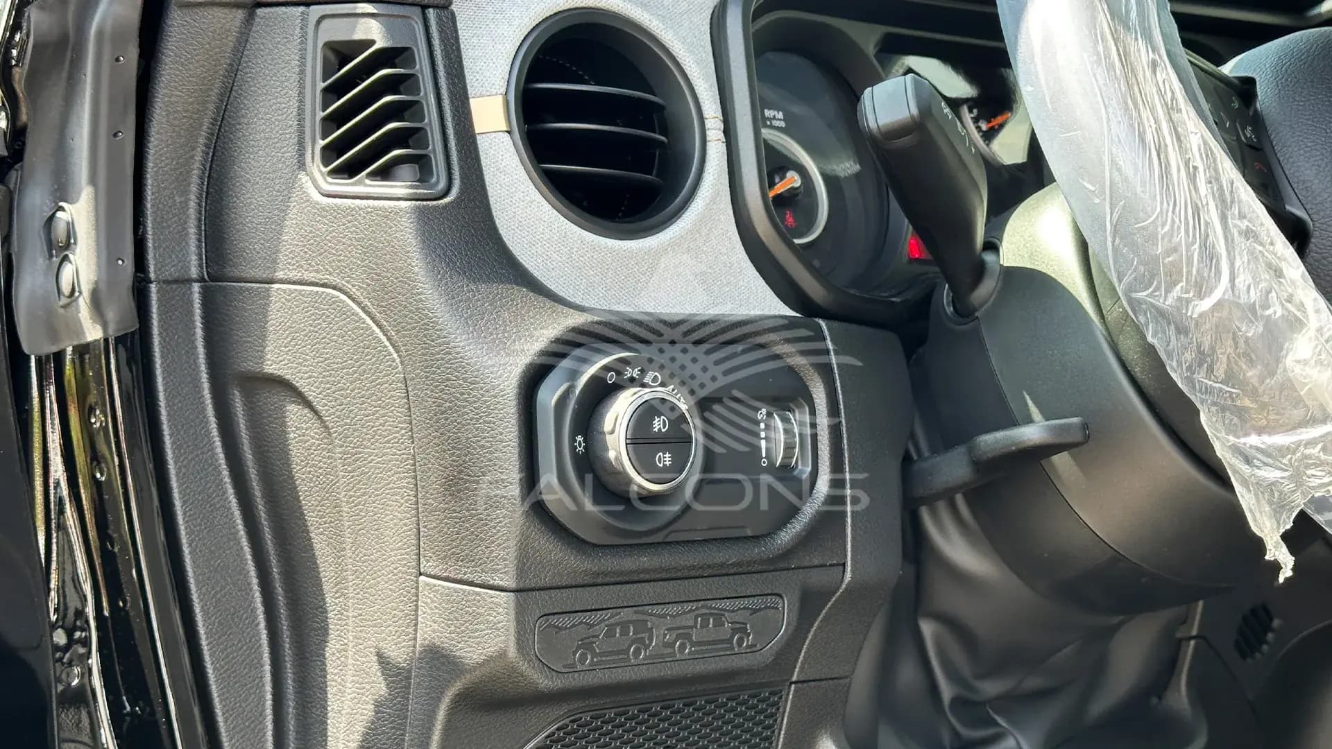 2.0L I4 JL Sport 4DR AT - Image 14