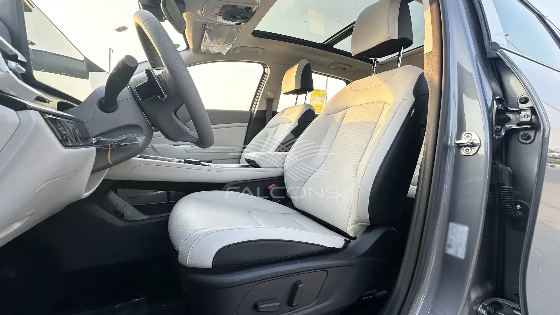 1.5L 2WD Premium Edition - Image 9
