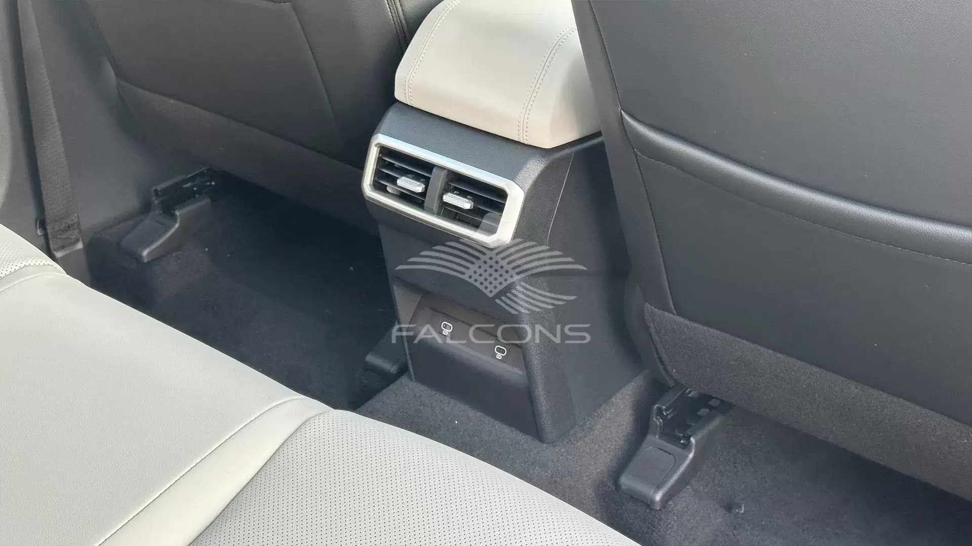 1.5L 2WD Premium Edition - Image 12