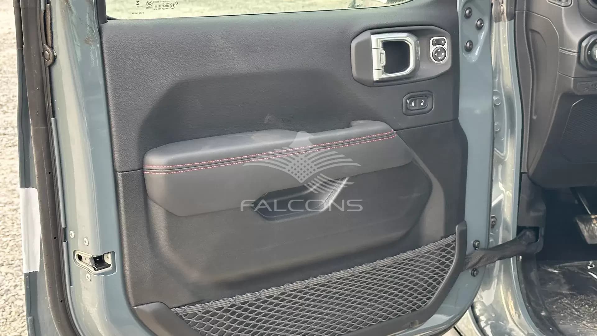 2.0L 4DR RUBICON with Winch AD3 AT - Image 9