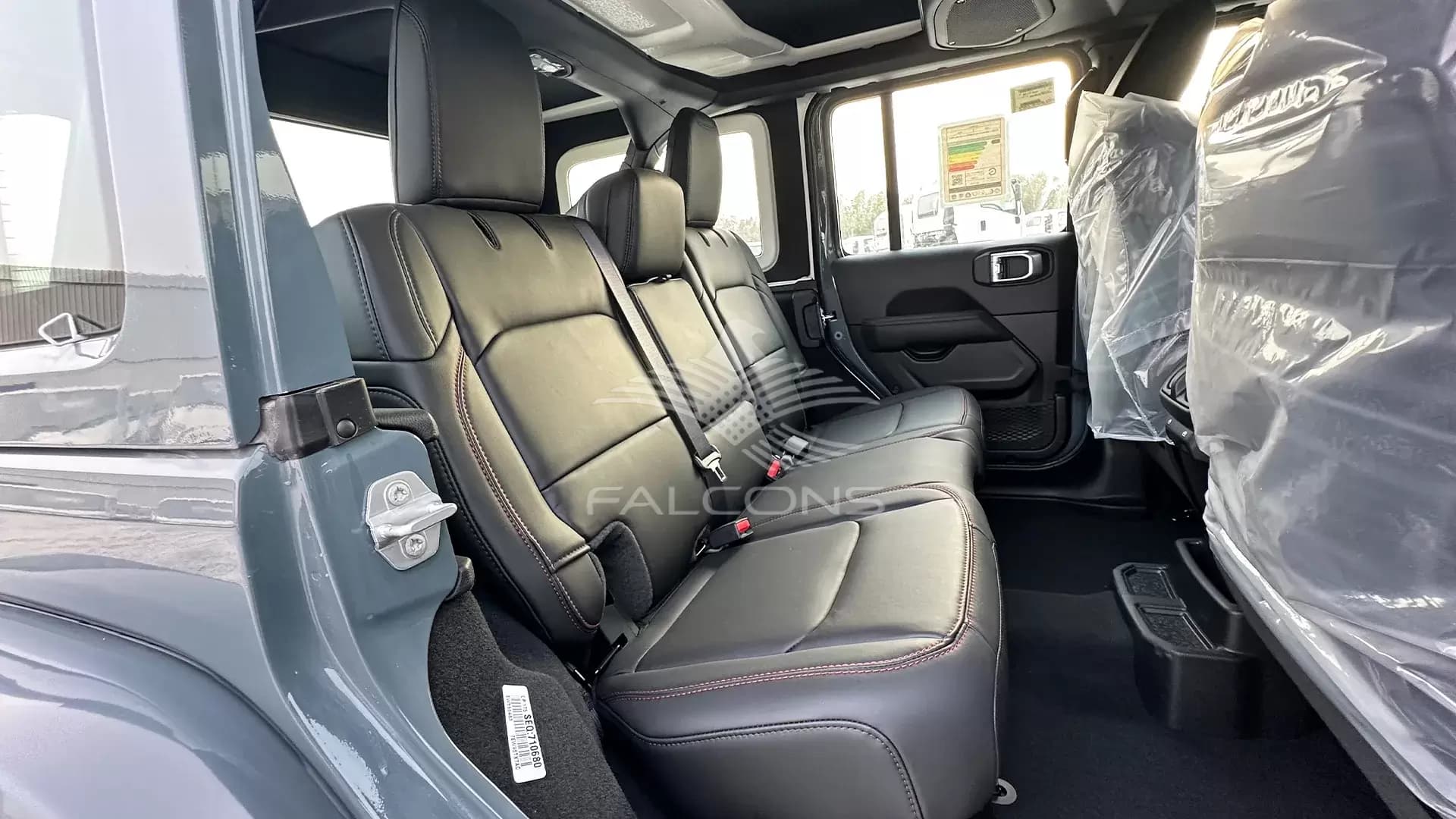 2.0L 4DR RUBICON with Winch AD3 AT - Image 12