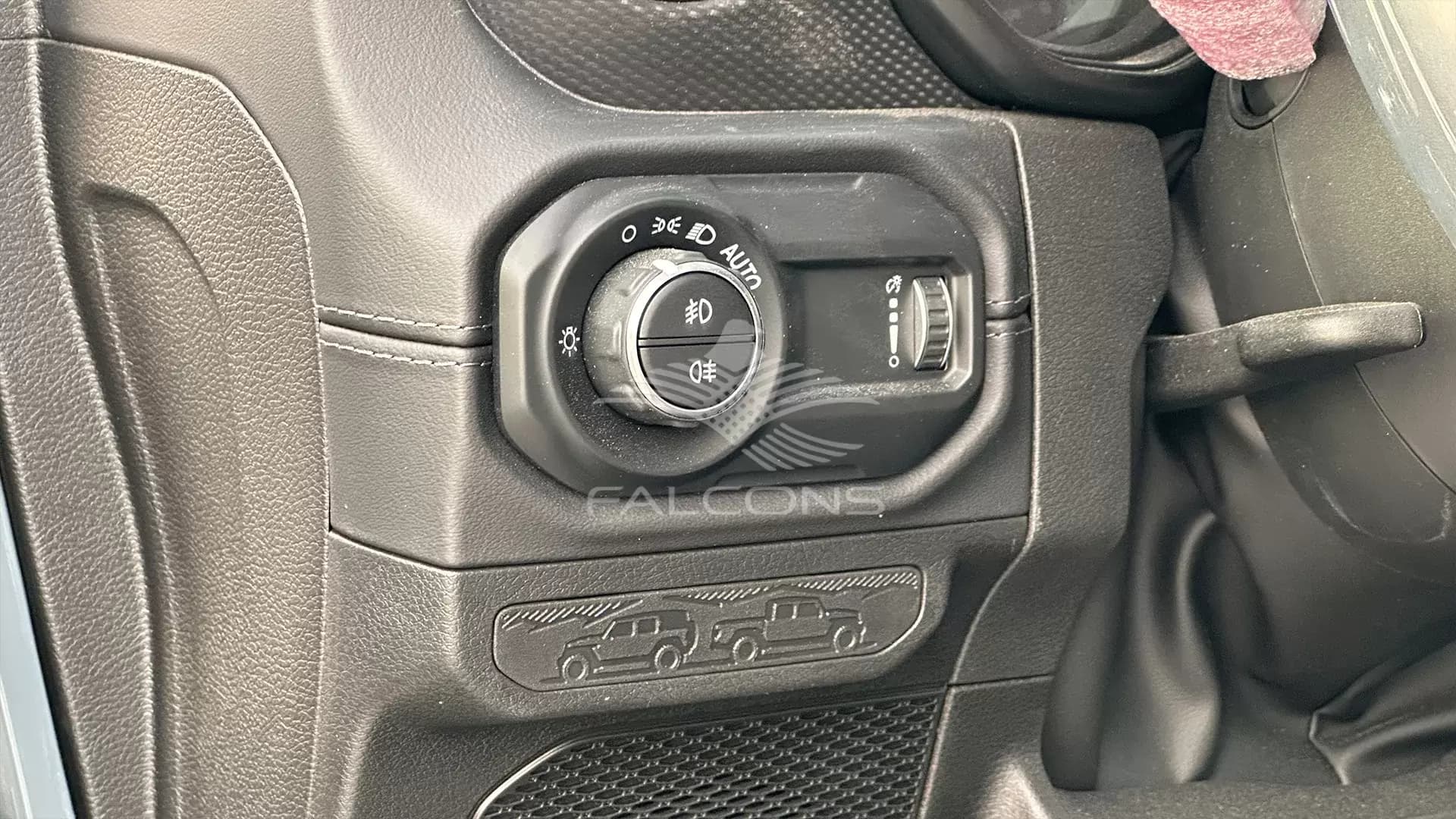 2.0L 4DR RUBICON with Winch AD3 AT - Image 14