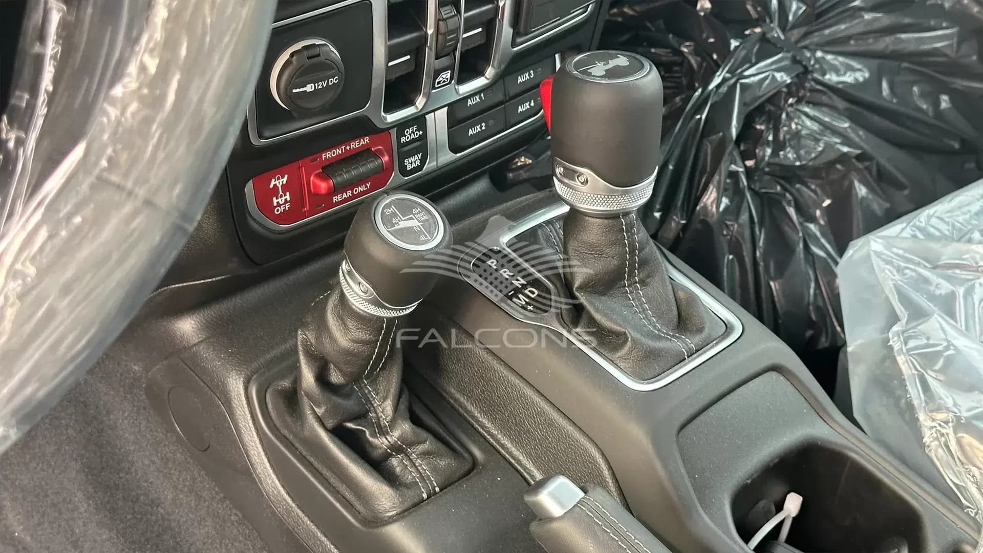 2.0L 4DR RUBICON with Winch AD3 AT - Image 17