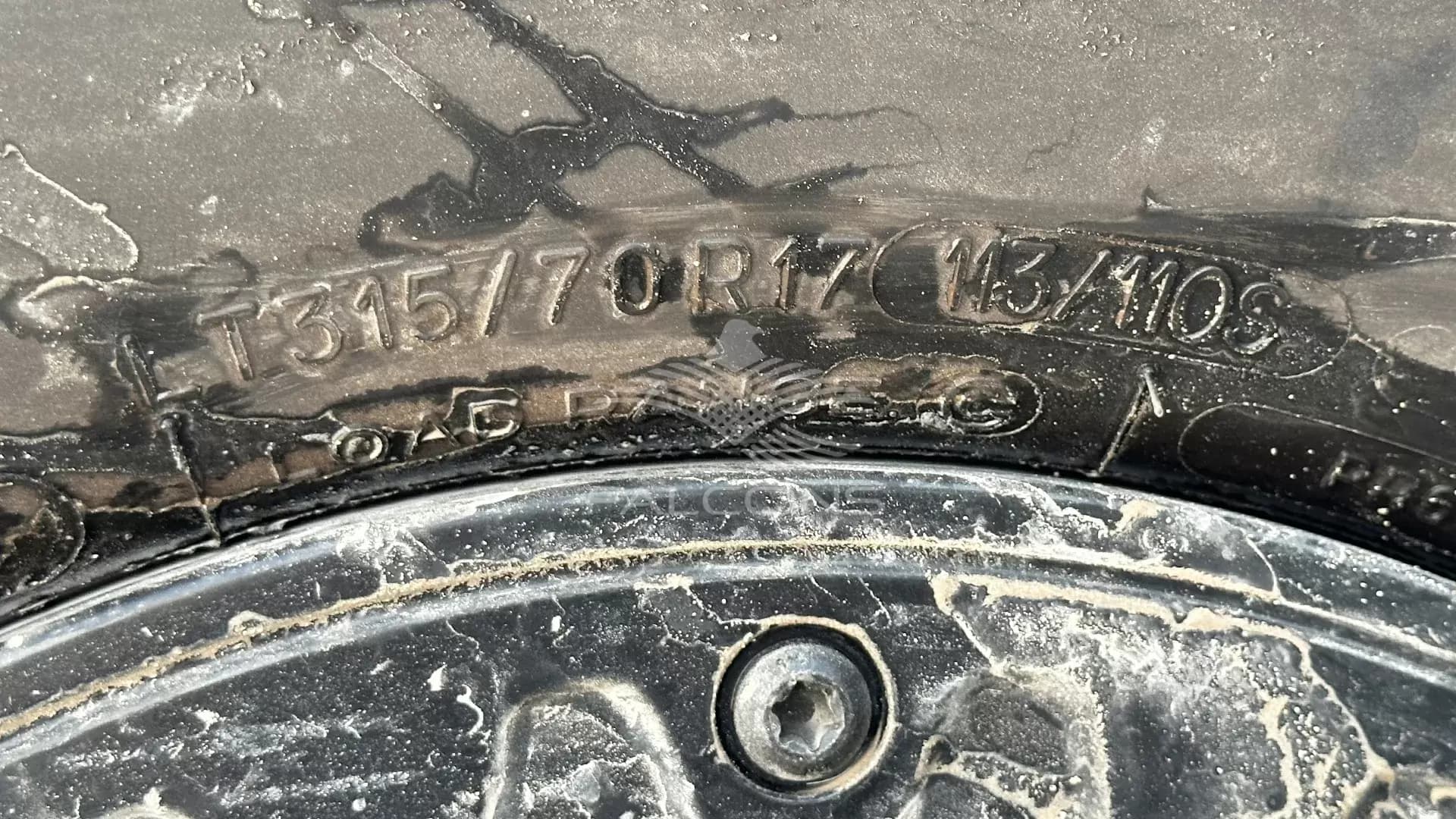 2.0L 4DR RUBICON AT - Image 8