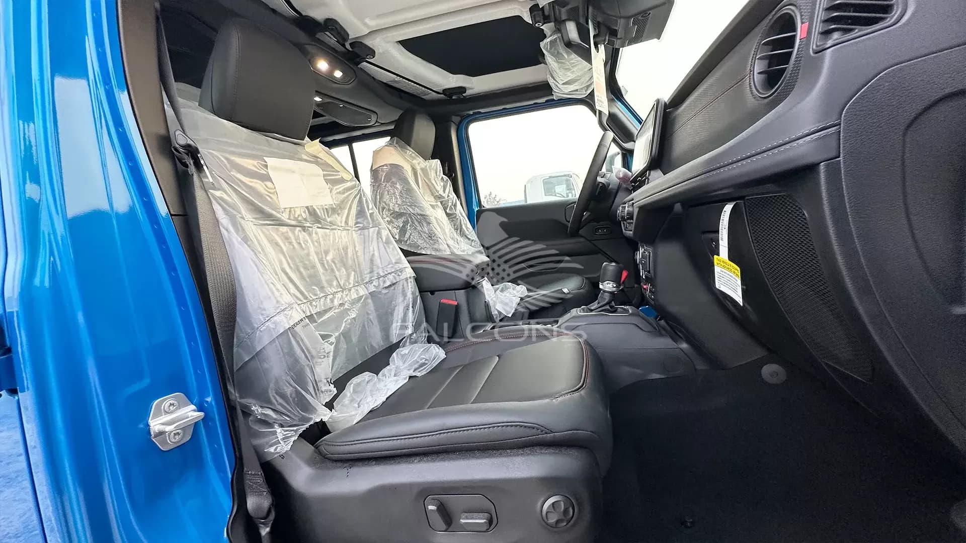 2.0L 4DR RUBICON AT - Image 11