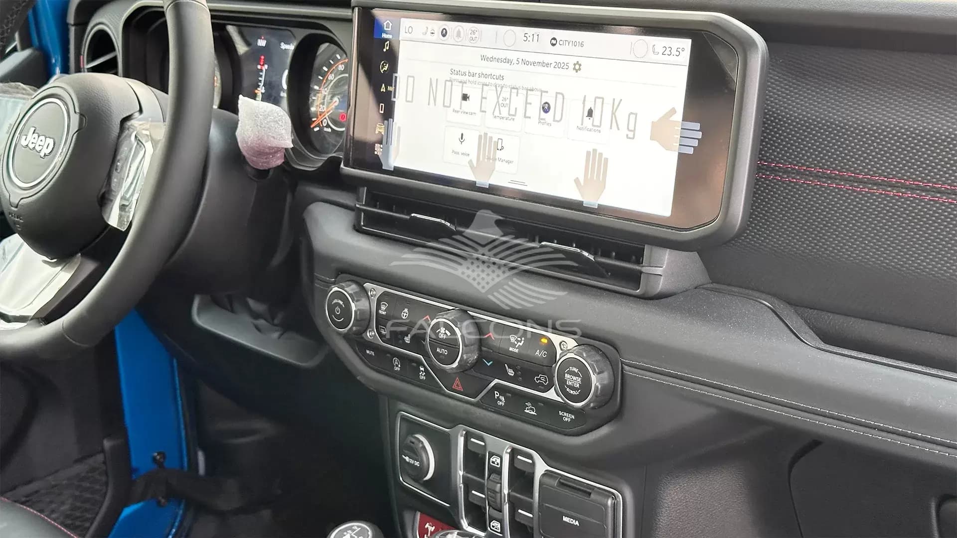 2.0L 4DR RUBICON AT - Image 18