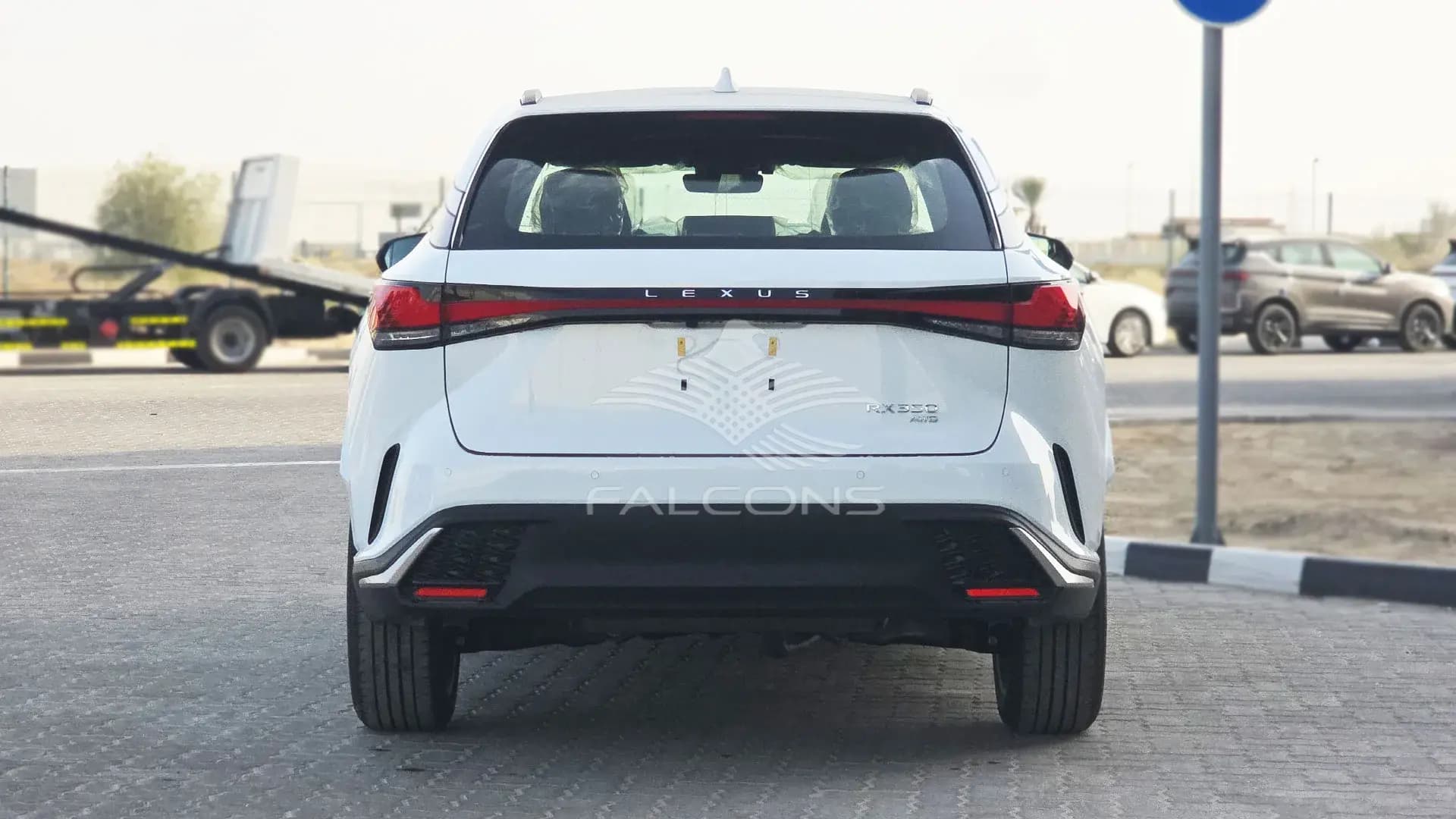 2.4L F- SPORT AT - Image 3