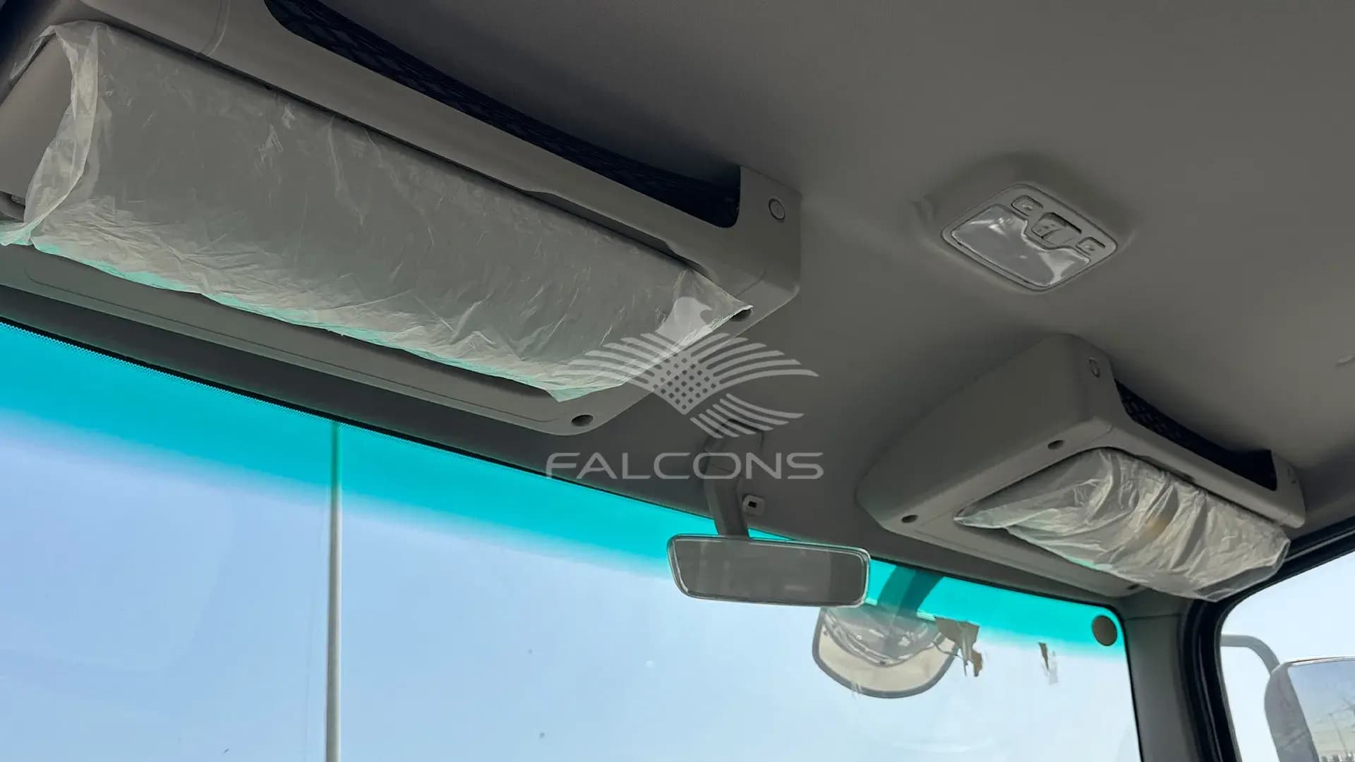 4500WB 2WD TRUCK 162KW 8T - Image 20