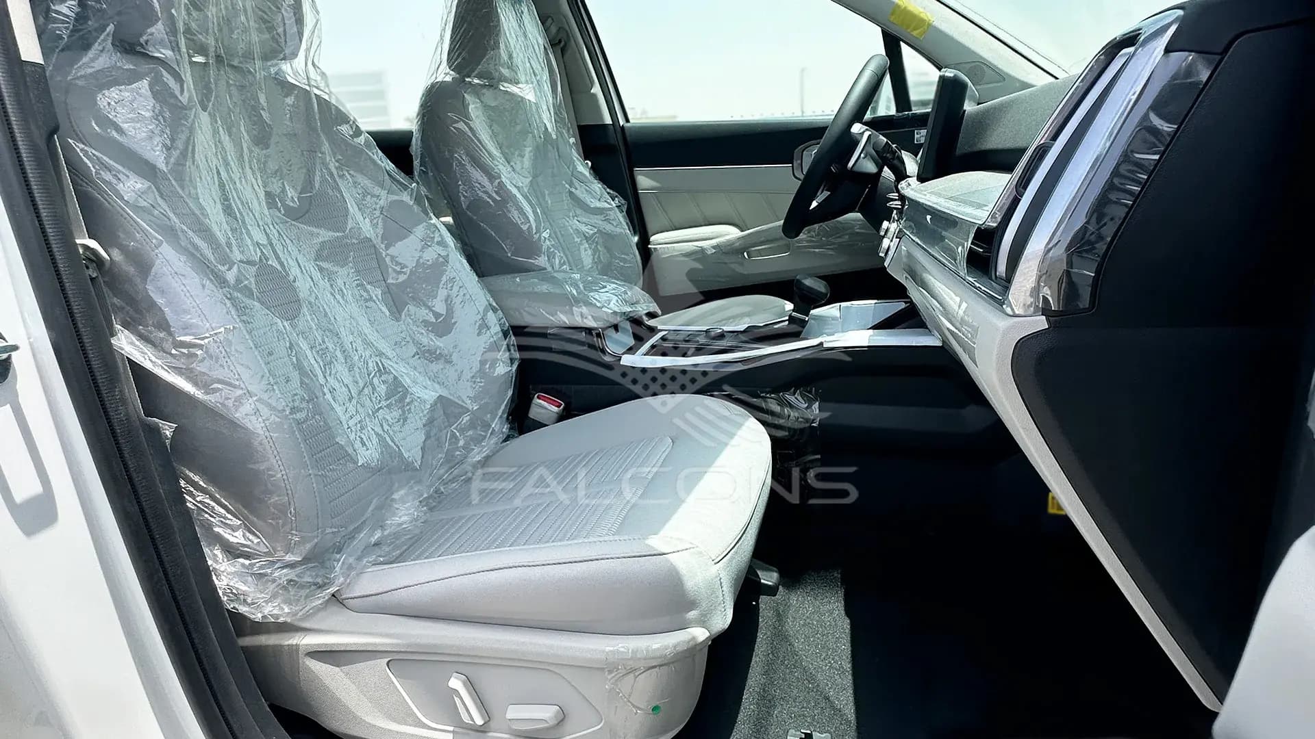 2.5L 2WD Panoramic S.Roof AT - Image 11