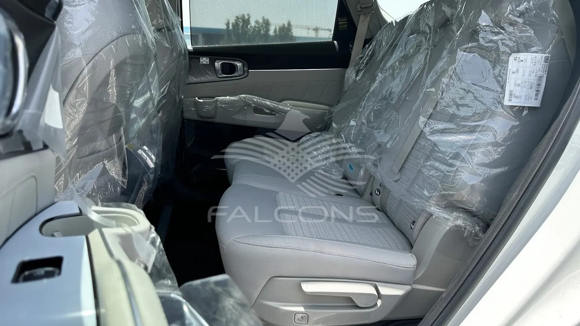 2.5L 2WD Panoramic S.Roof AT - Image 17