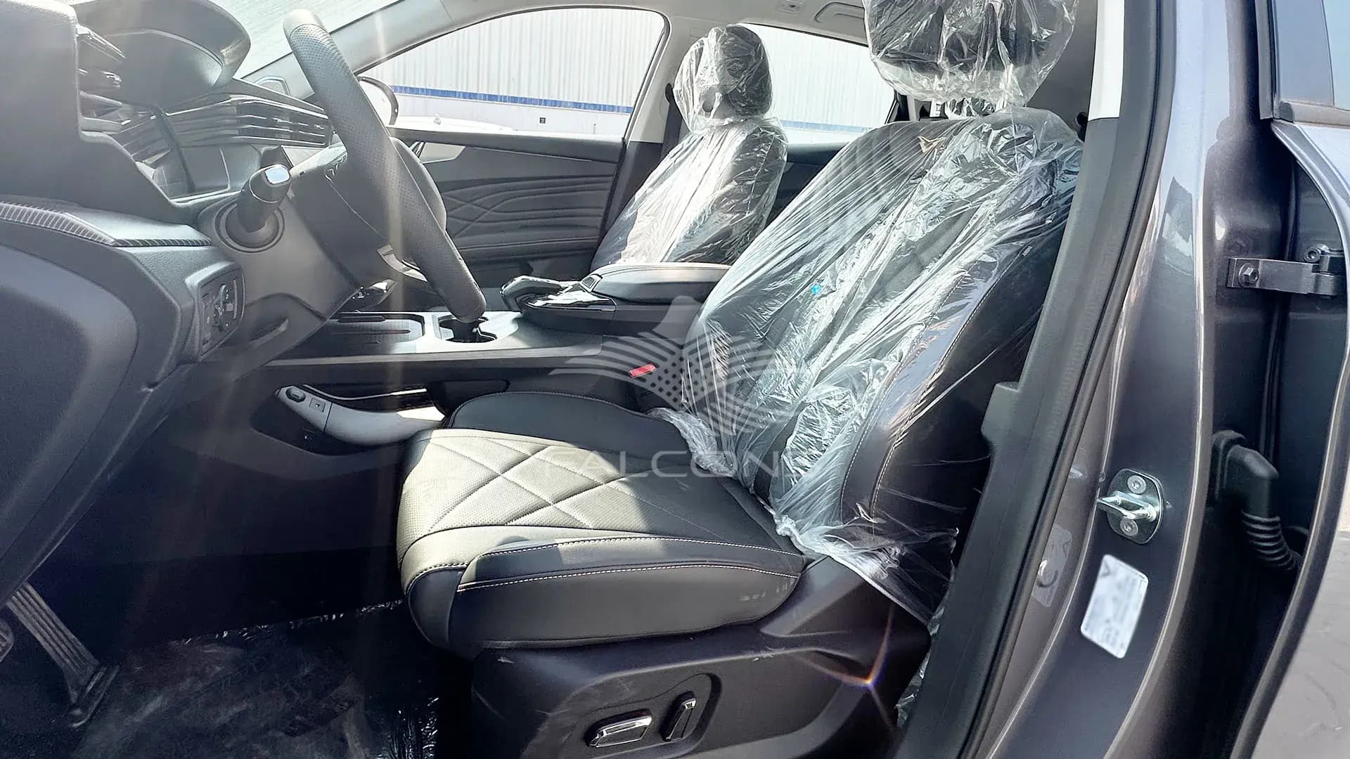 1.6T Flagship VERSION 7 SEATS AT - Image 13