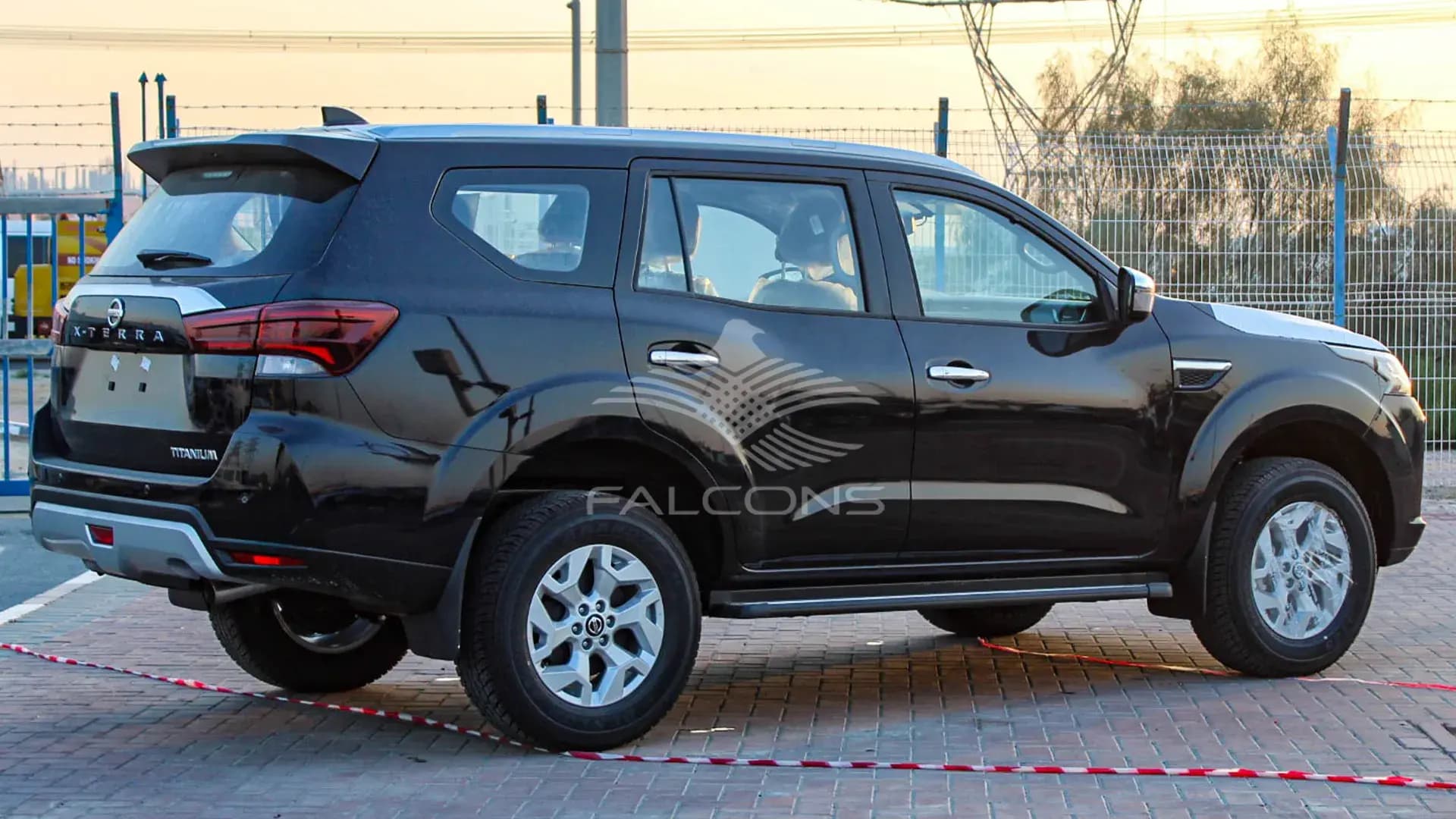 2.5L 4WD TITANIUM 7AT - Image 7