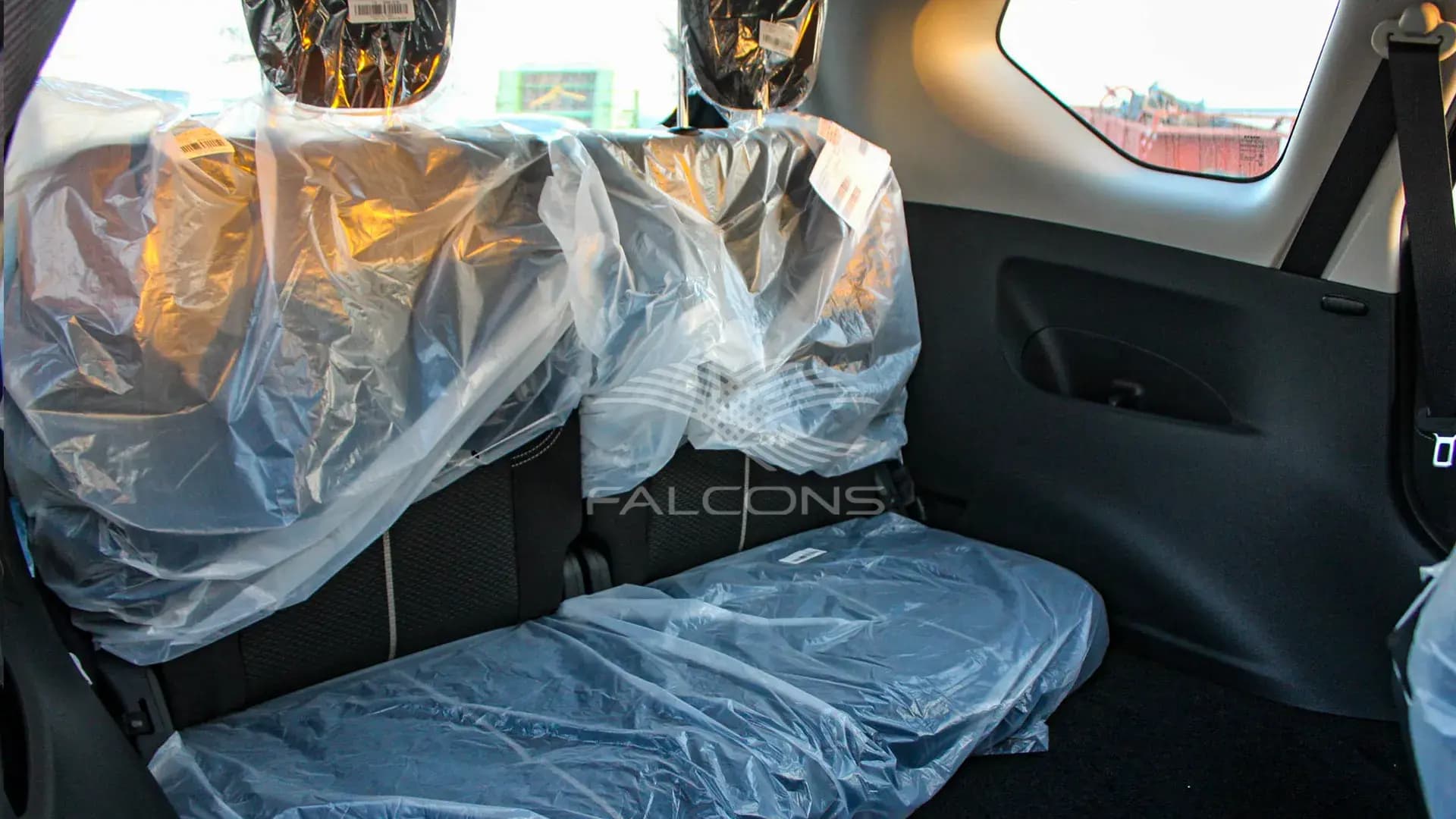 2.5L 4WD TITANIUM 7AT - Image 16