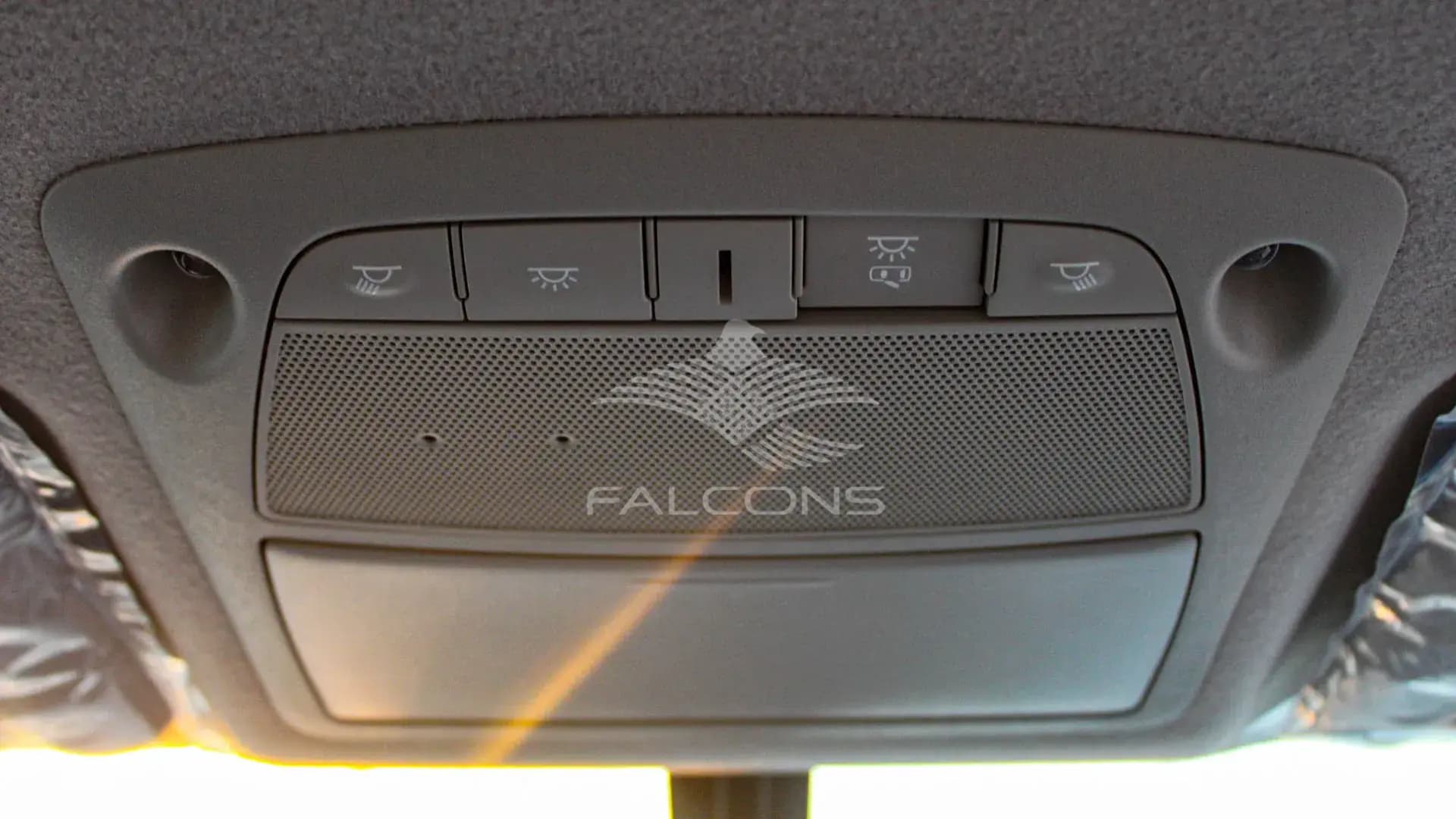 2.5L 4WD TITANIUM 7AT - Image 18