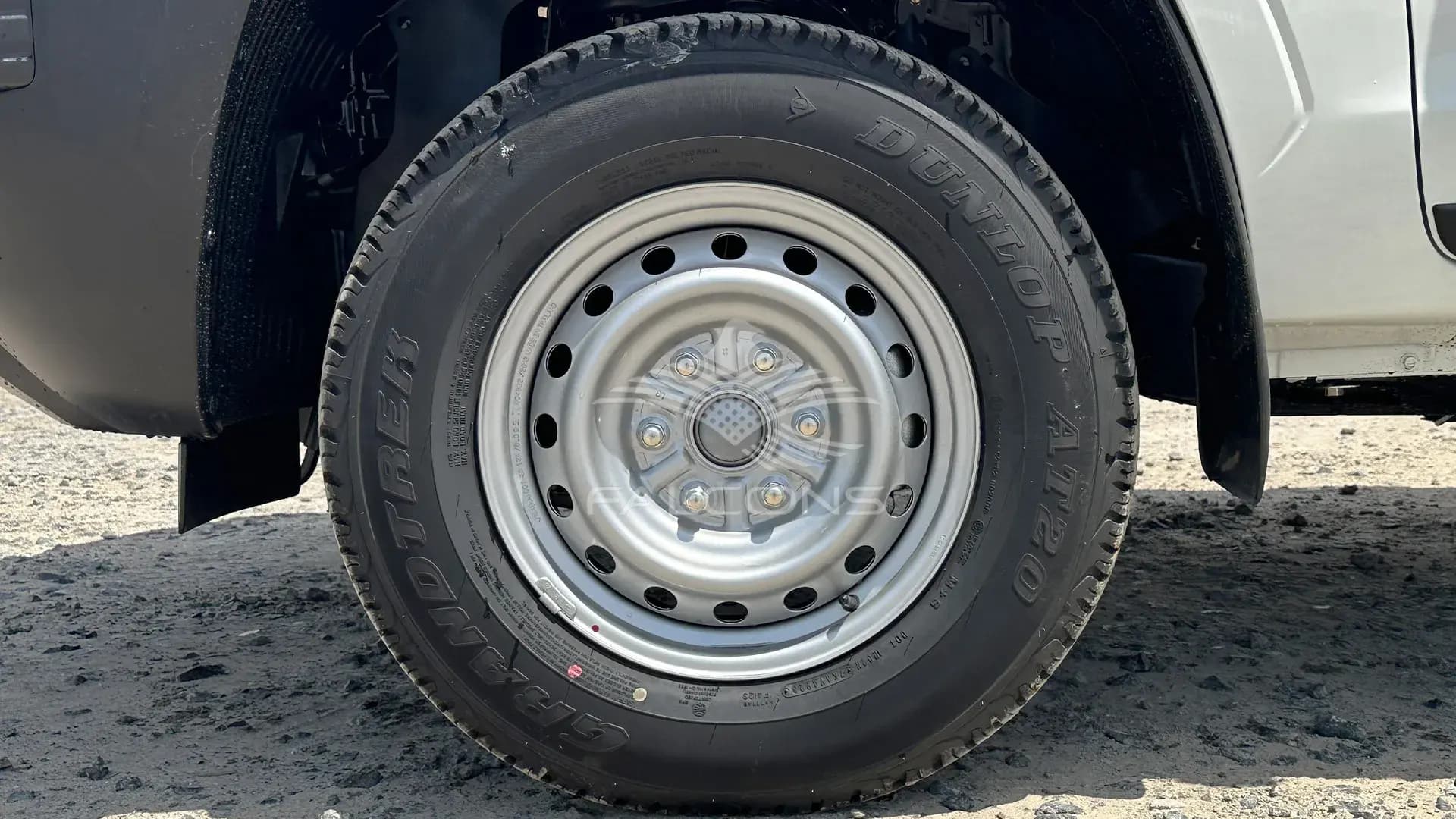 2.4L D DC 4WD GL New Face 5MT - Image 8