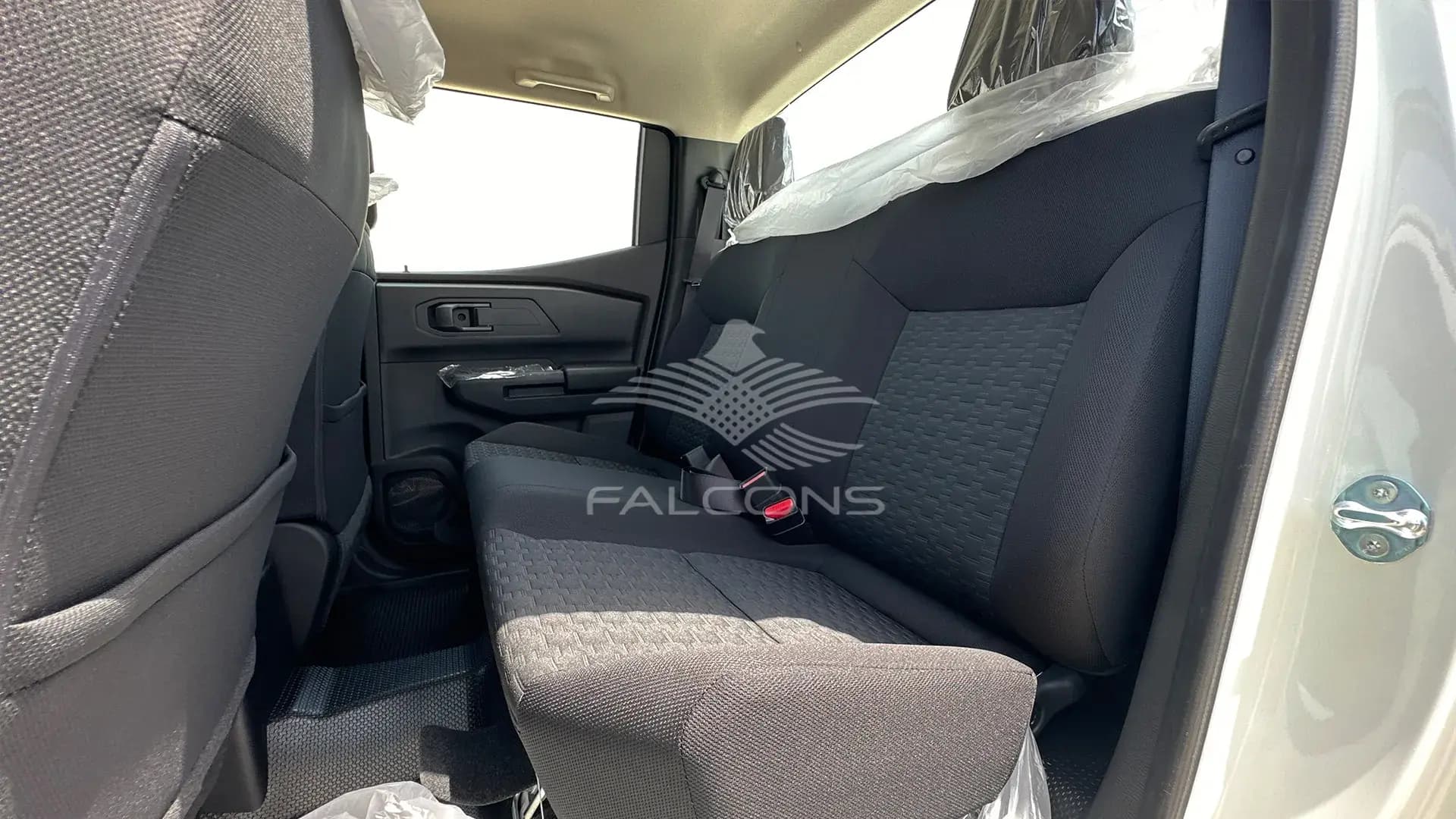 2.4L D DC 4WD GL New Face 5MT - Image 13