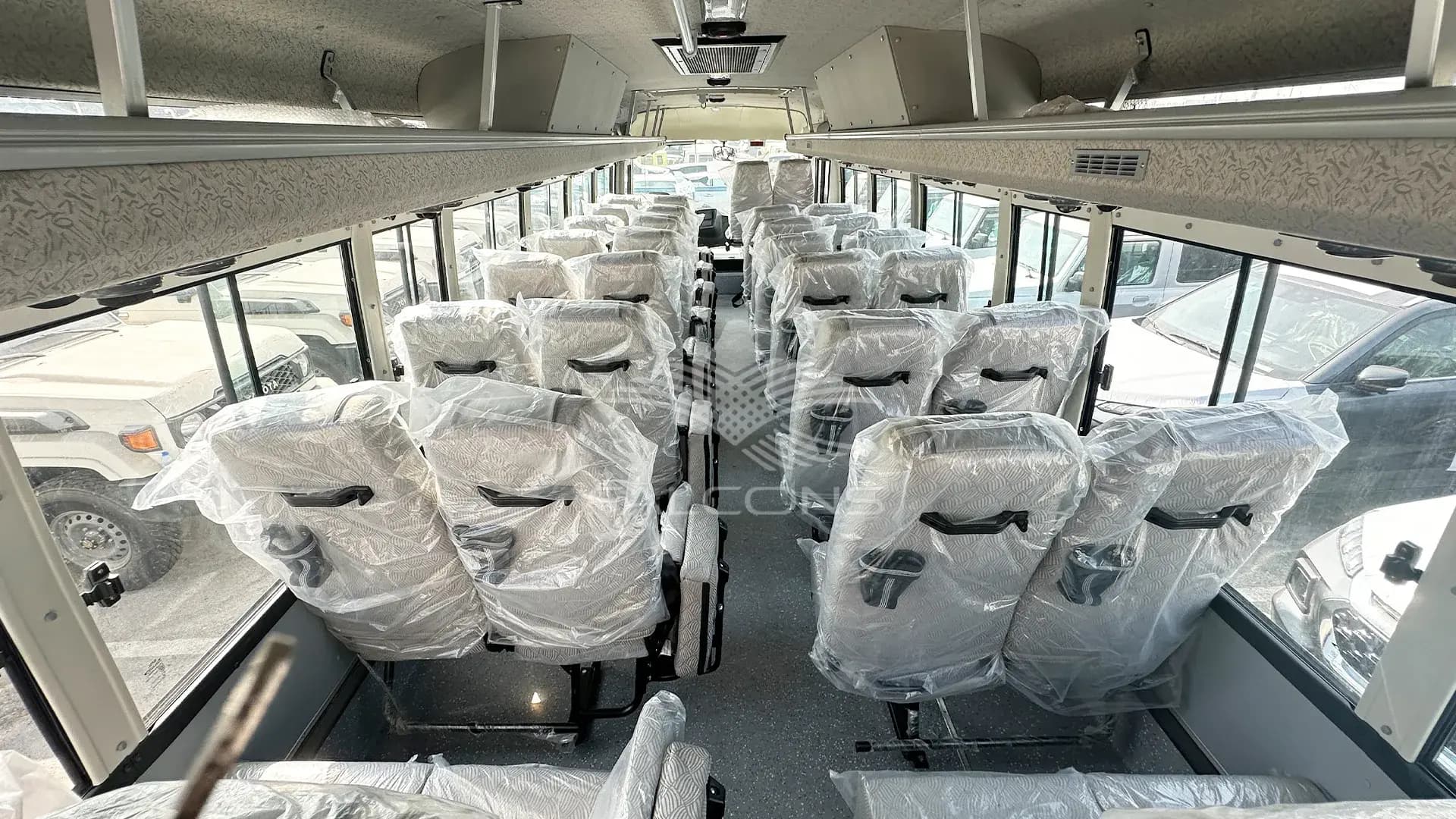 3455cc 47-SEATER AC Diesel MT - Image 15