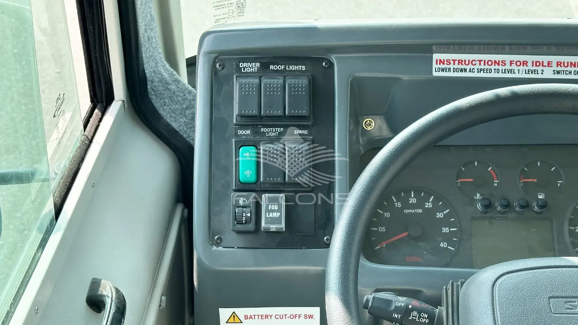 3455cc 47-SEATER AC Diesel MT - Image 16