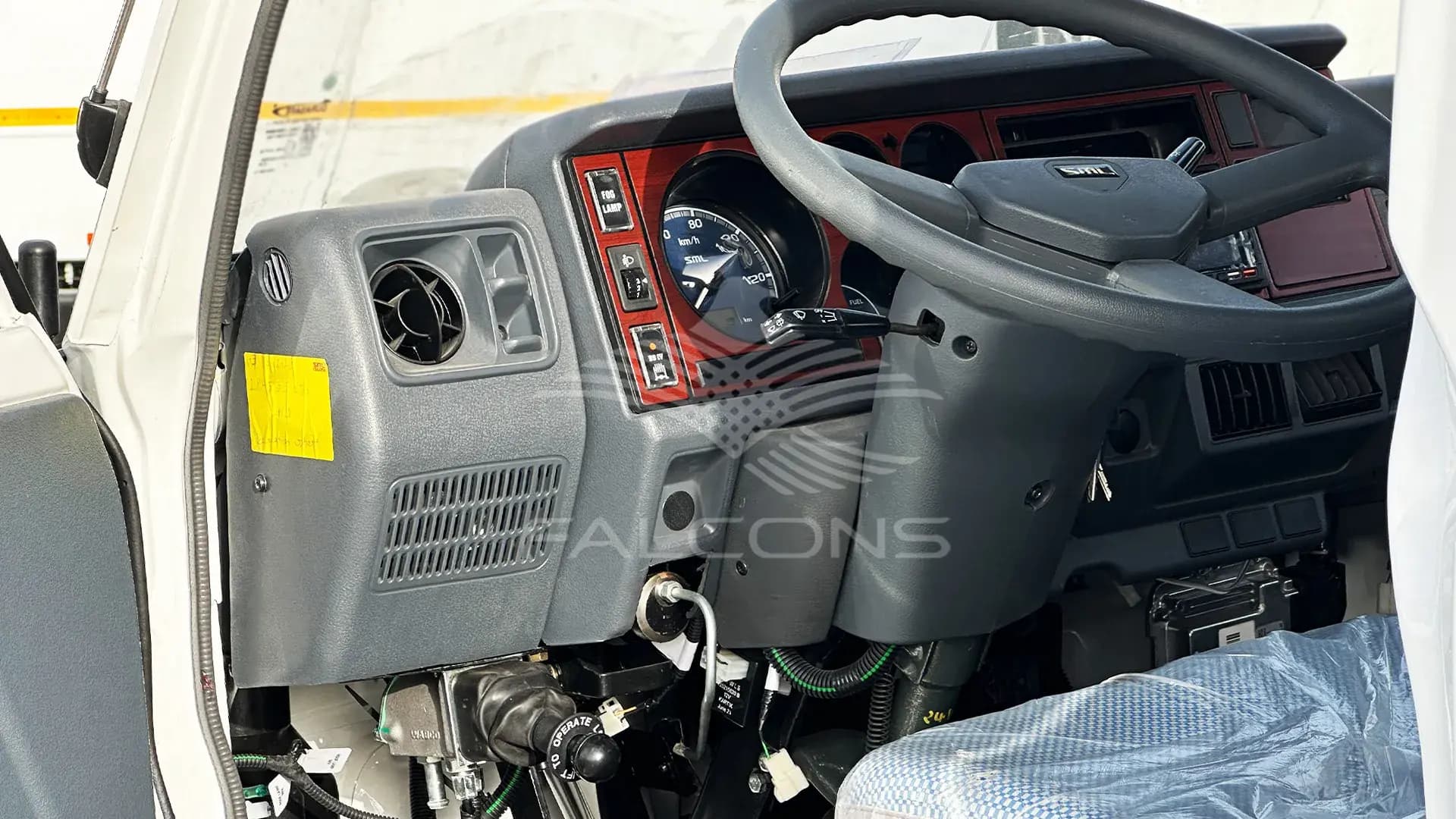 3.5L 4x2 LHD Diesel MT - Image 15