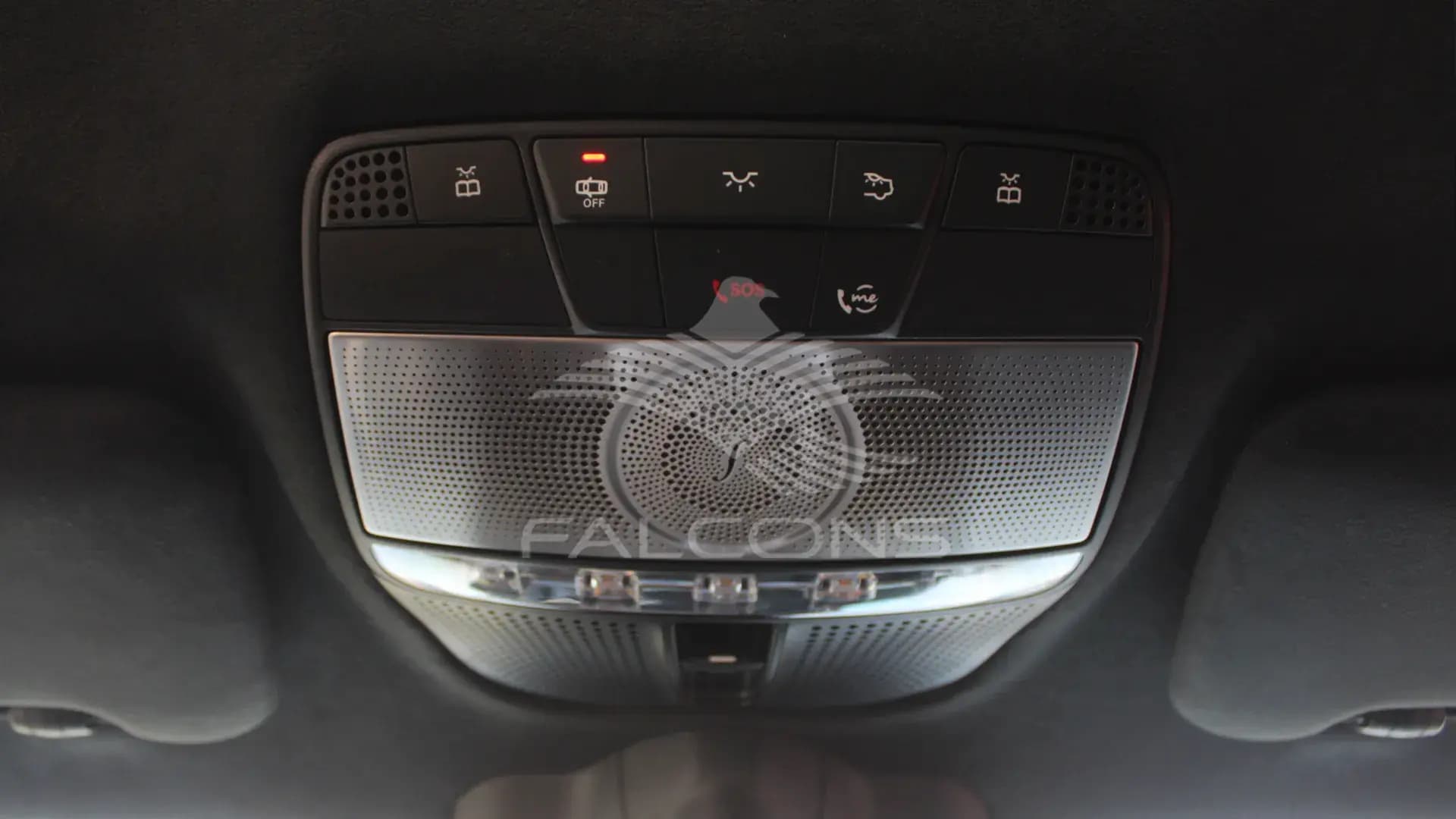 4.0L V8 AT - Image 20