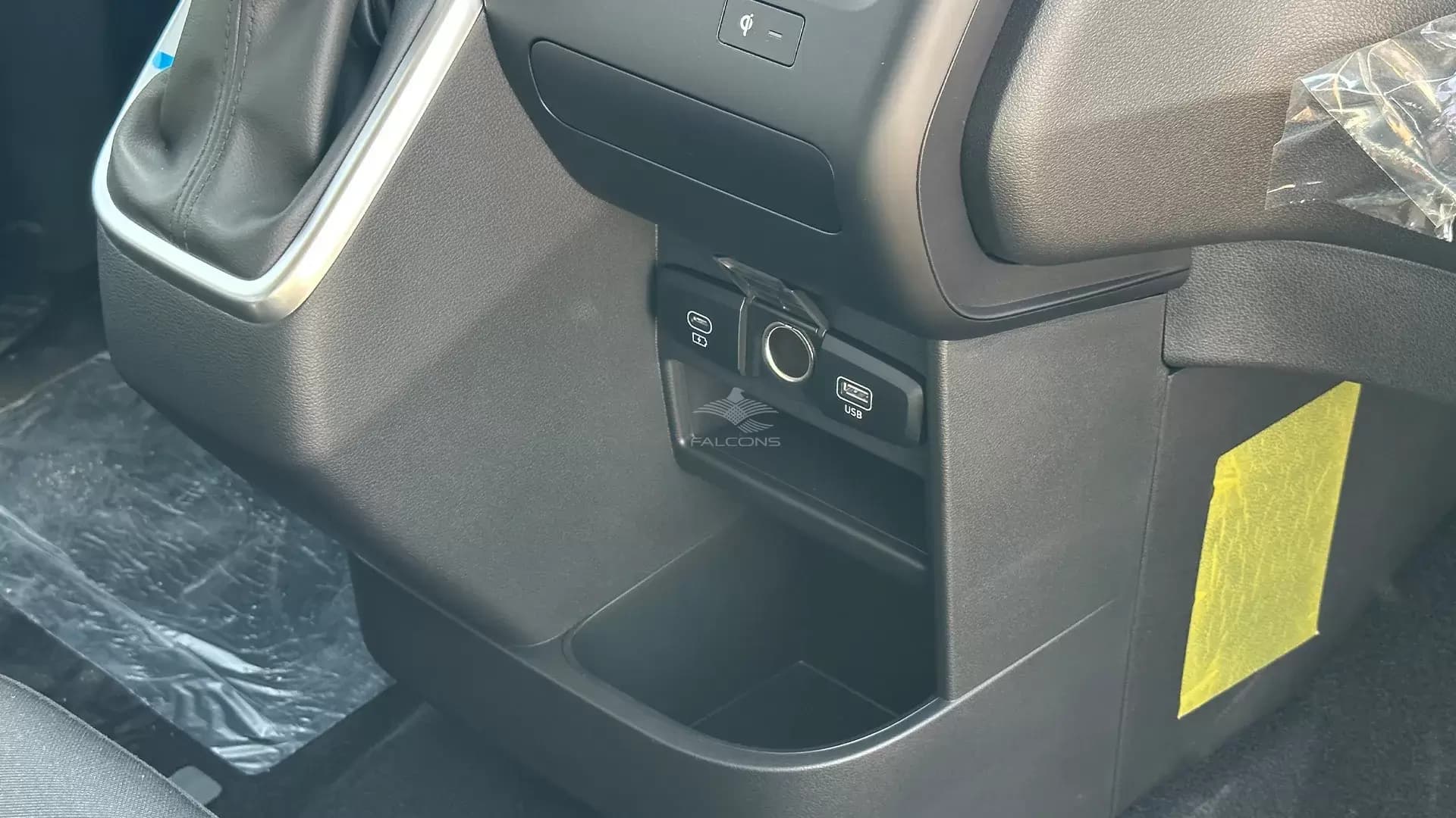 3.5L 11 STR Premier AT - Image 19