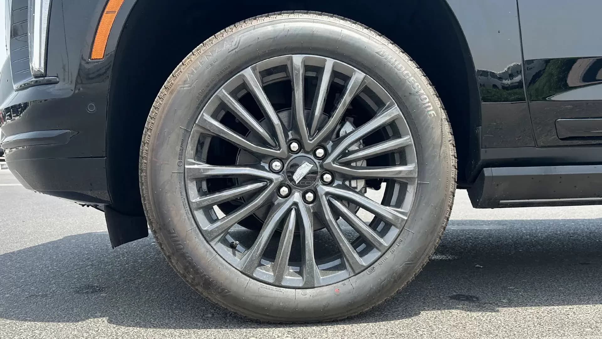 6.2L Sport Platinum 4WD AT - Image 8