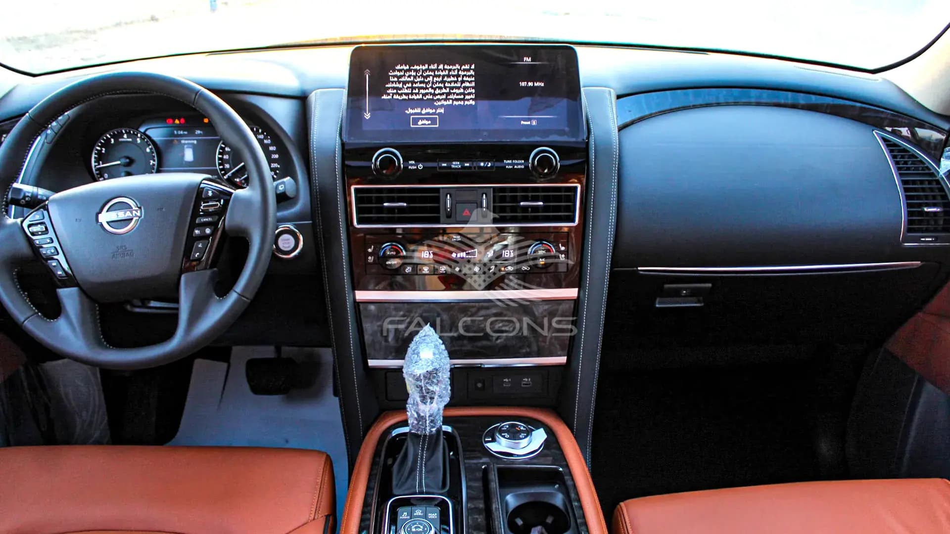 LE TITANIUM 5.6L V8 7AT - Image 19