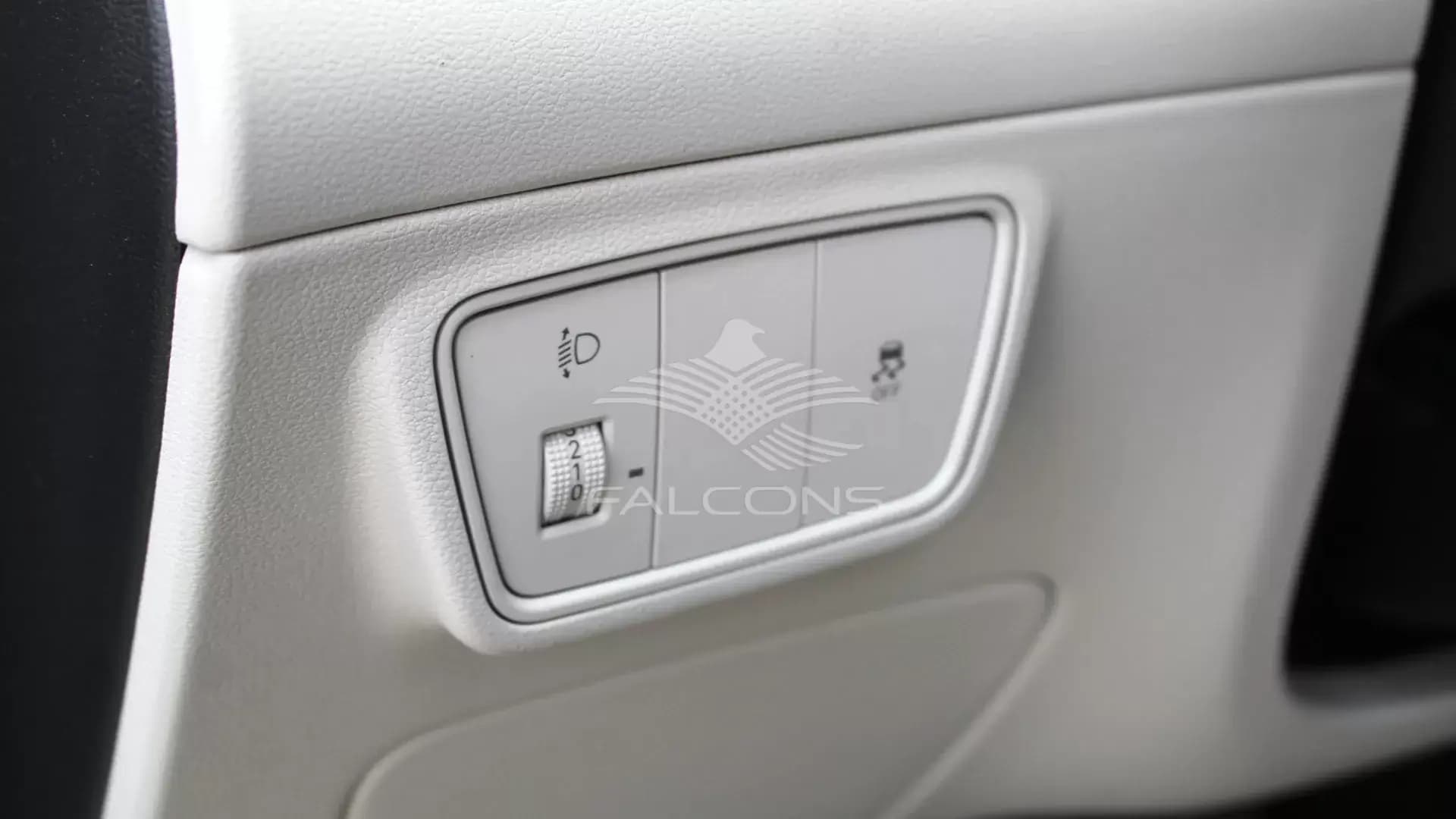 2.5L (NX4) COMFORT PLUS 4WD AT - Image 15