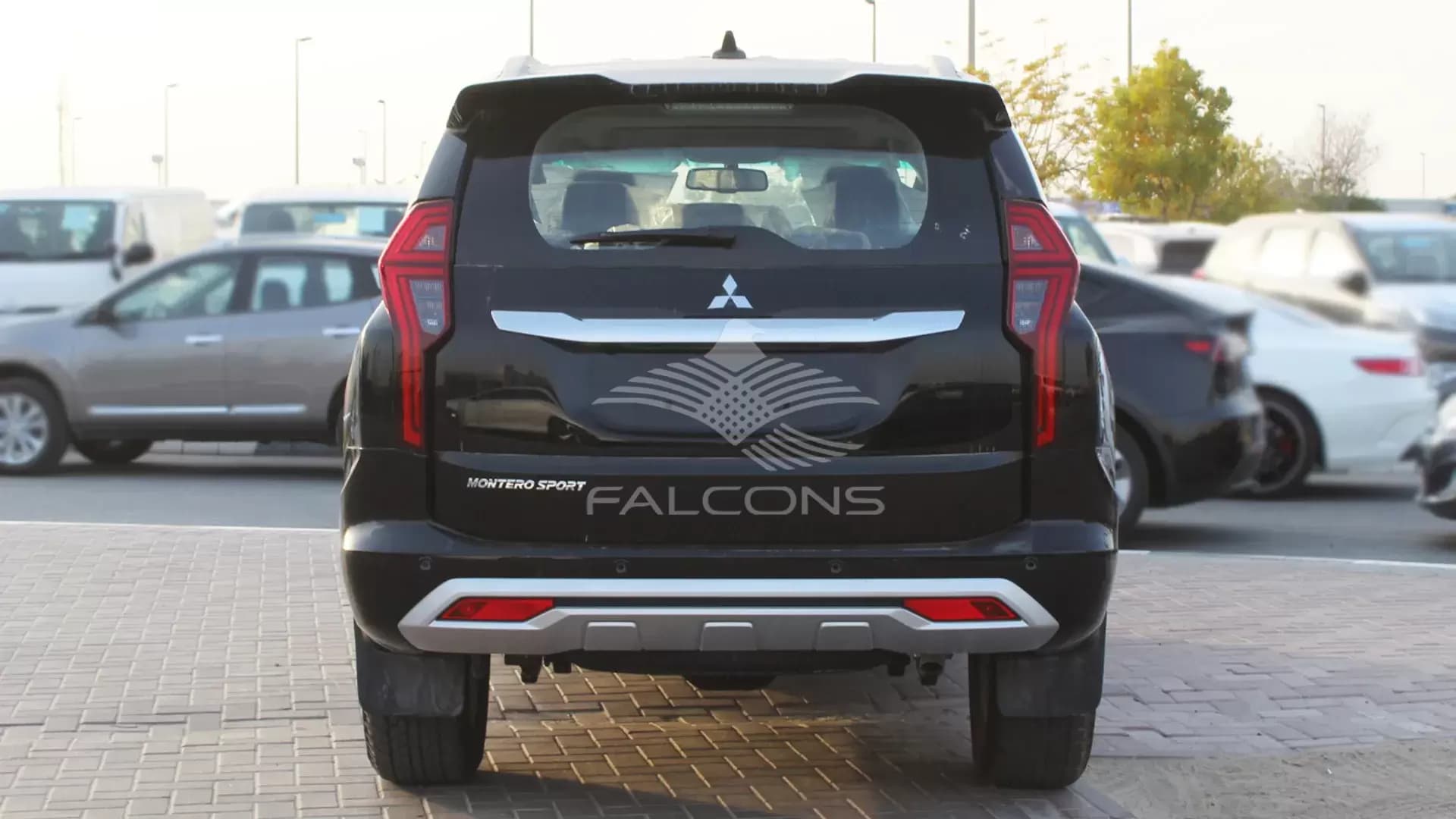 3.0L 4WD Sport AT - Image 3