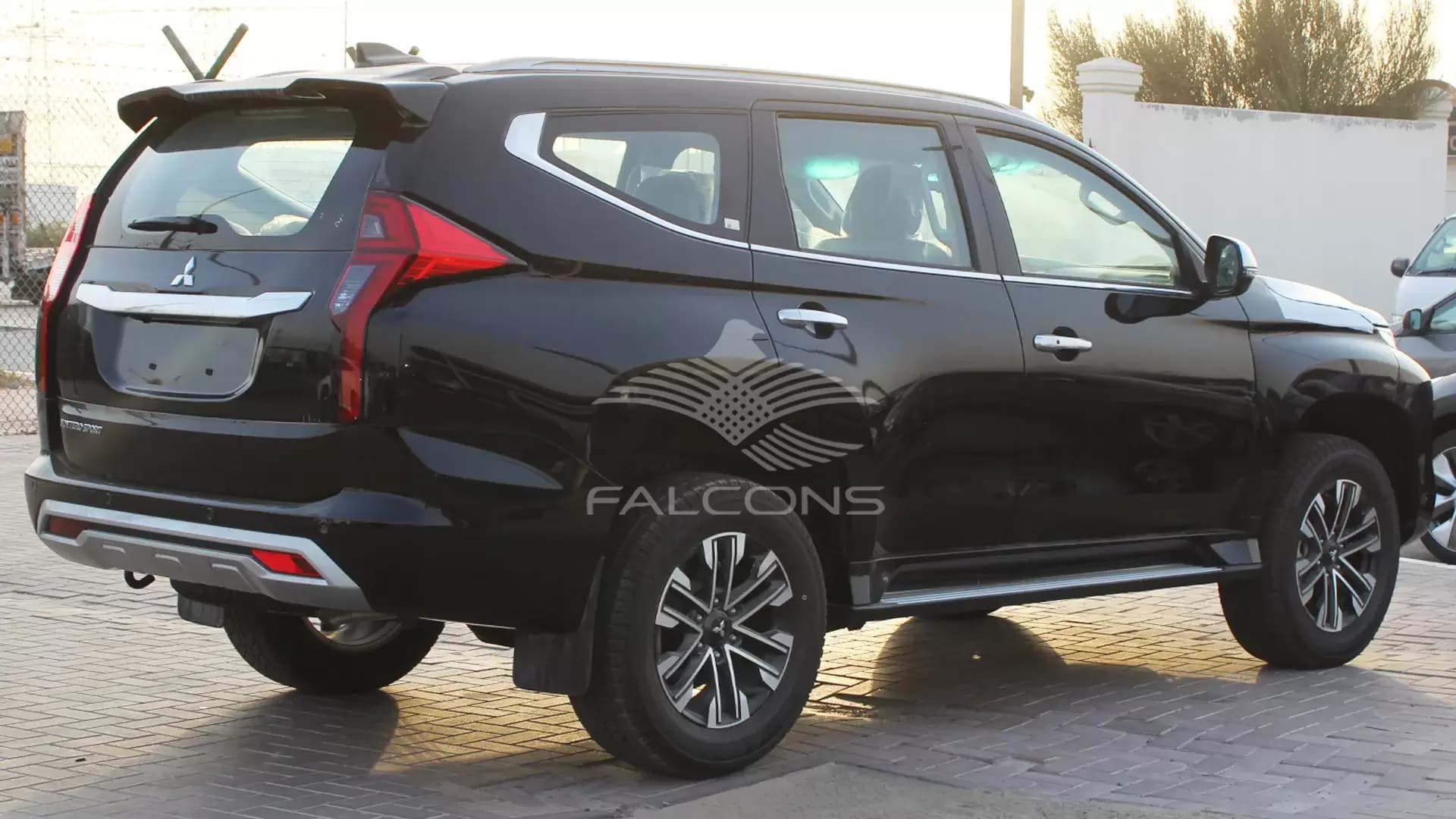 3.0L 4WD Sport AT - Image 4