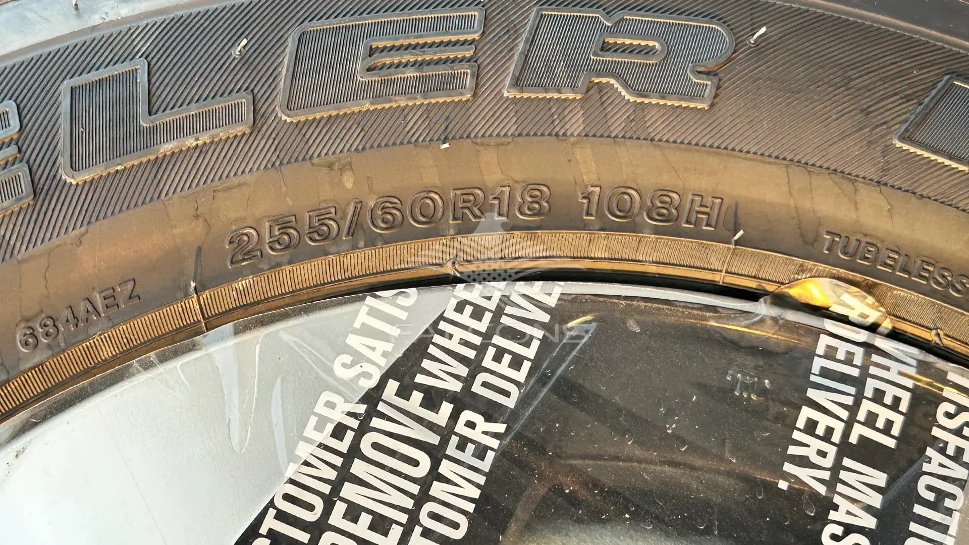 2.5L 4WD P 7S PLATINUM AT - Image 9