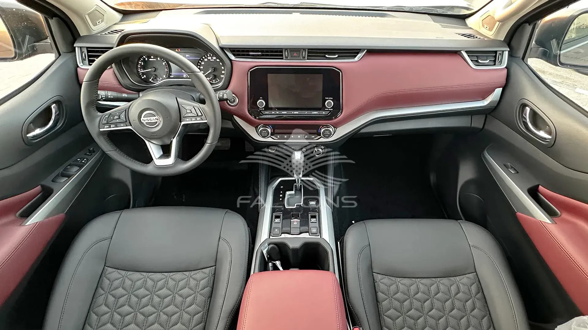 2.5L 4WD P 7S PLATINUM AT - Image 15