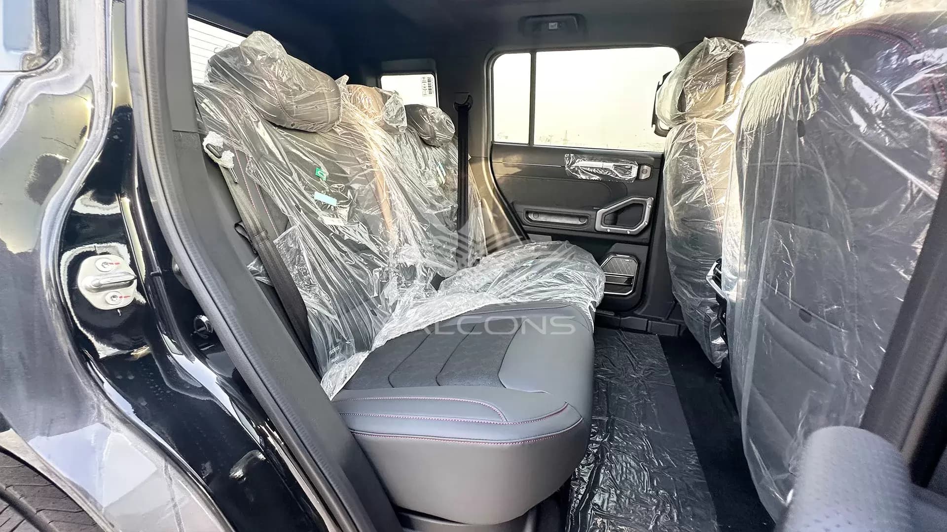 2.0L LUX P AT - Image 14