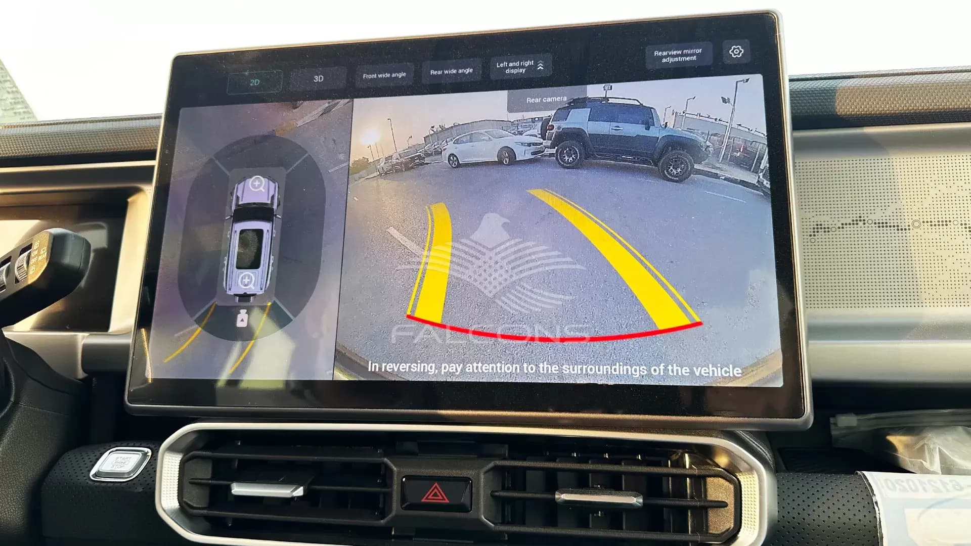 2.0L LUX P AT - Image 28
