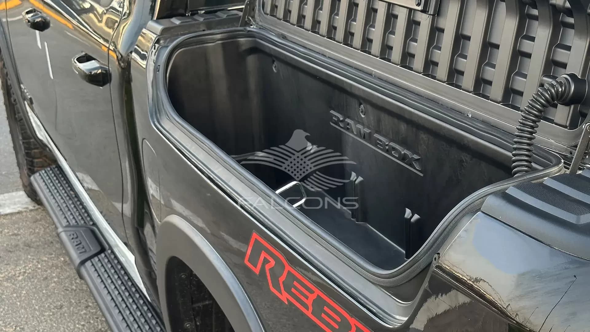 3.0L 1500 X Crew TT with Rambox - Image 23