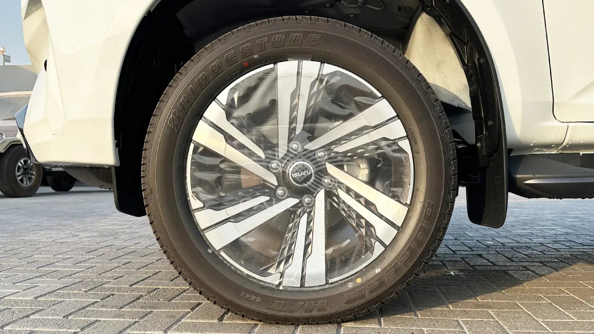 3.0L 4x4 7 STR Full Option AT - Image 11