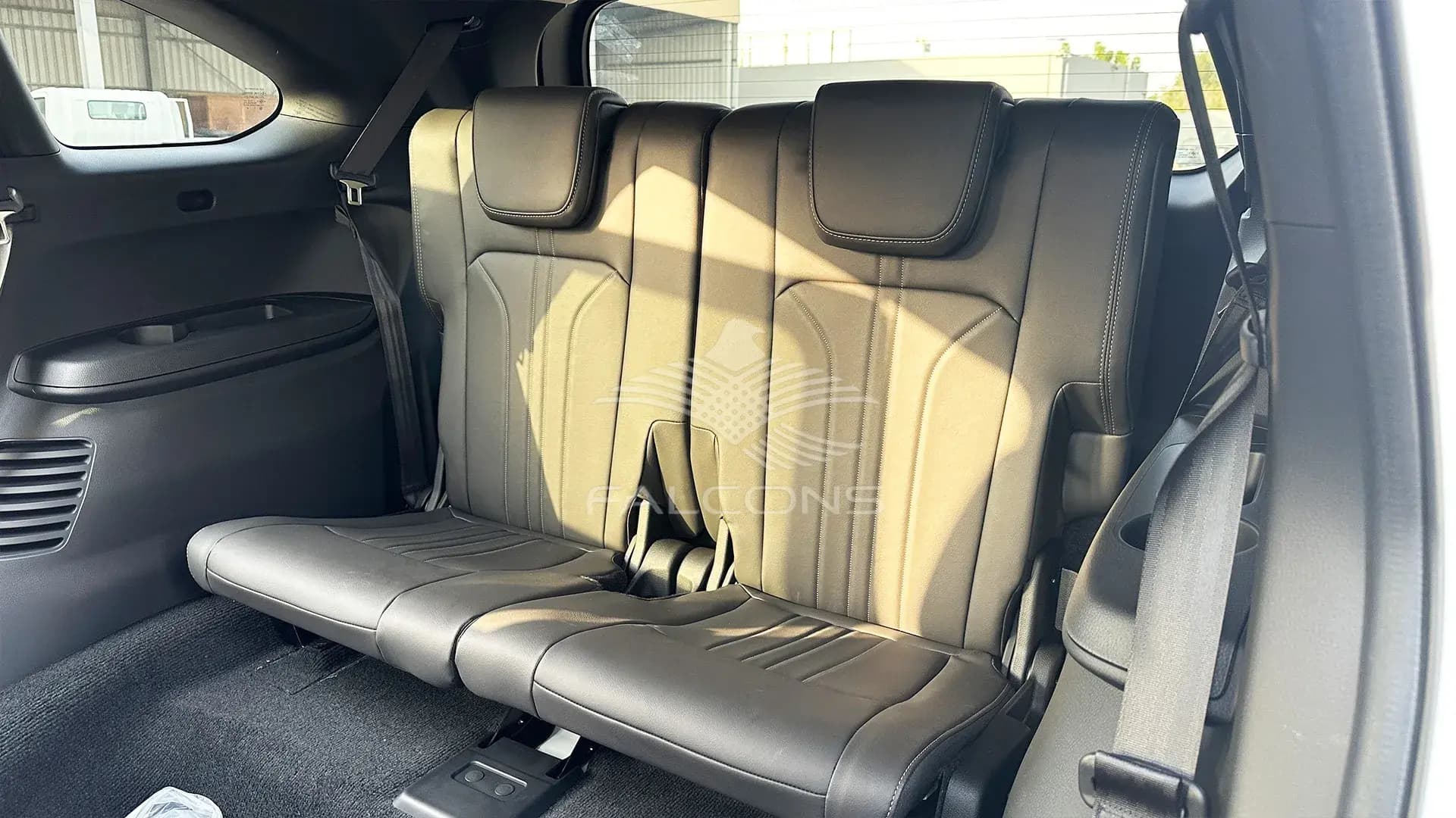 3.0L 4x4 7 STR Full Option AT - Image 17