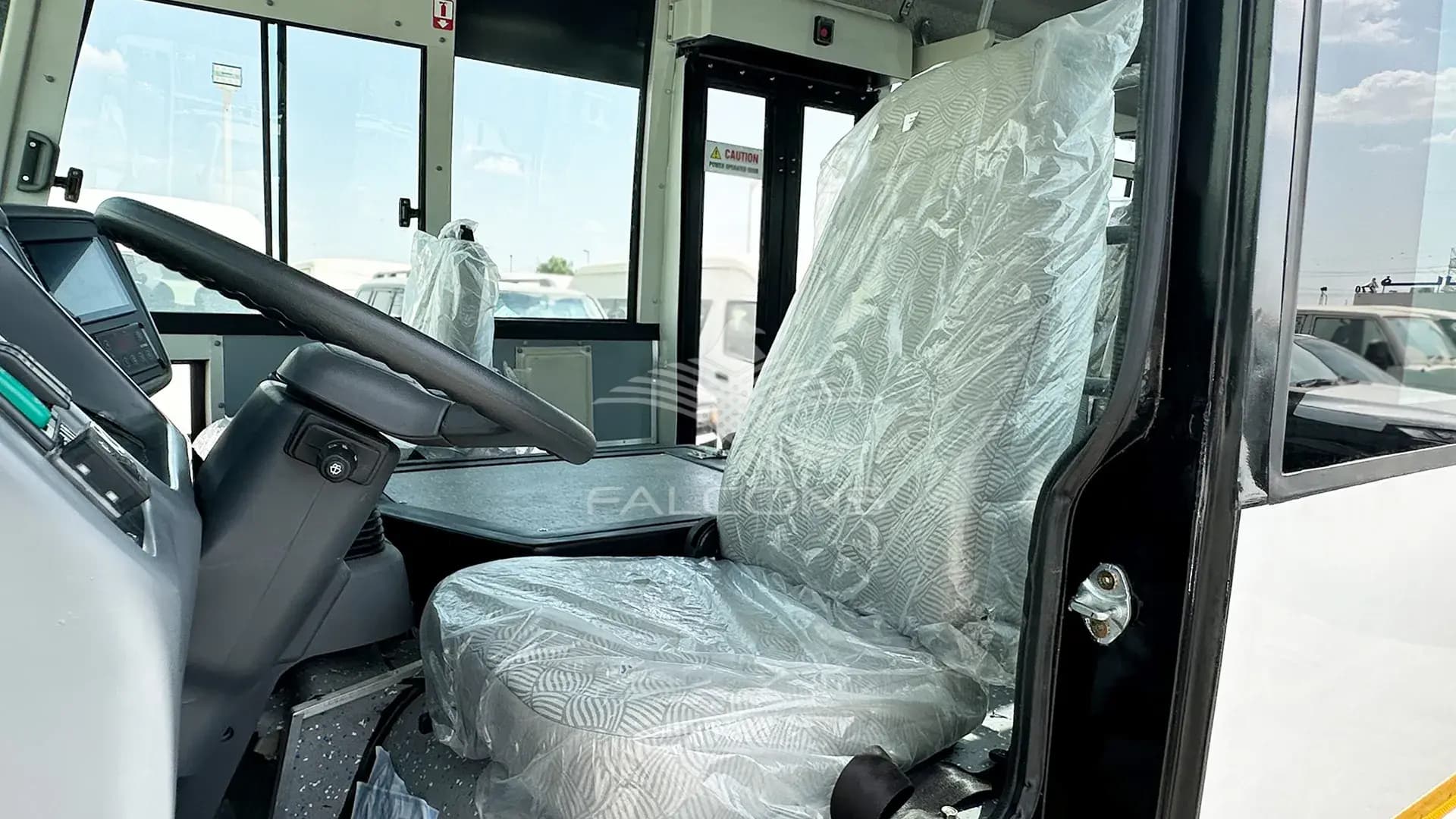 3455cc 35 SEATER AC 4x2 LHD Diesel MT - Image 13