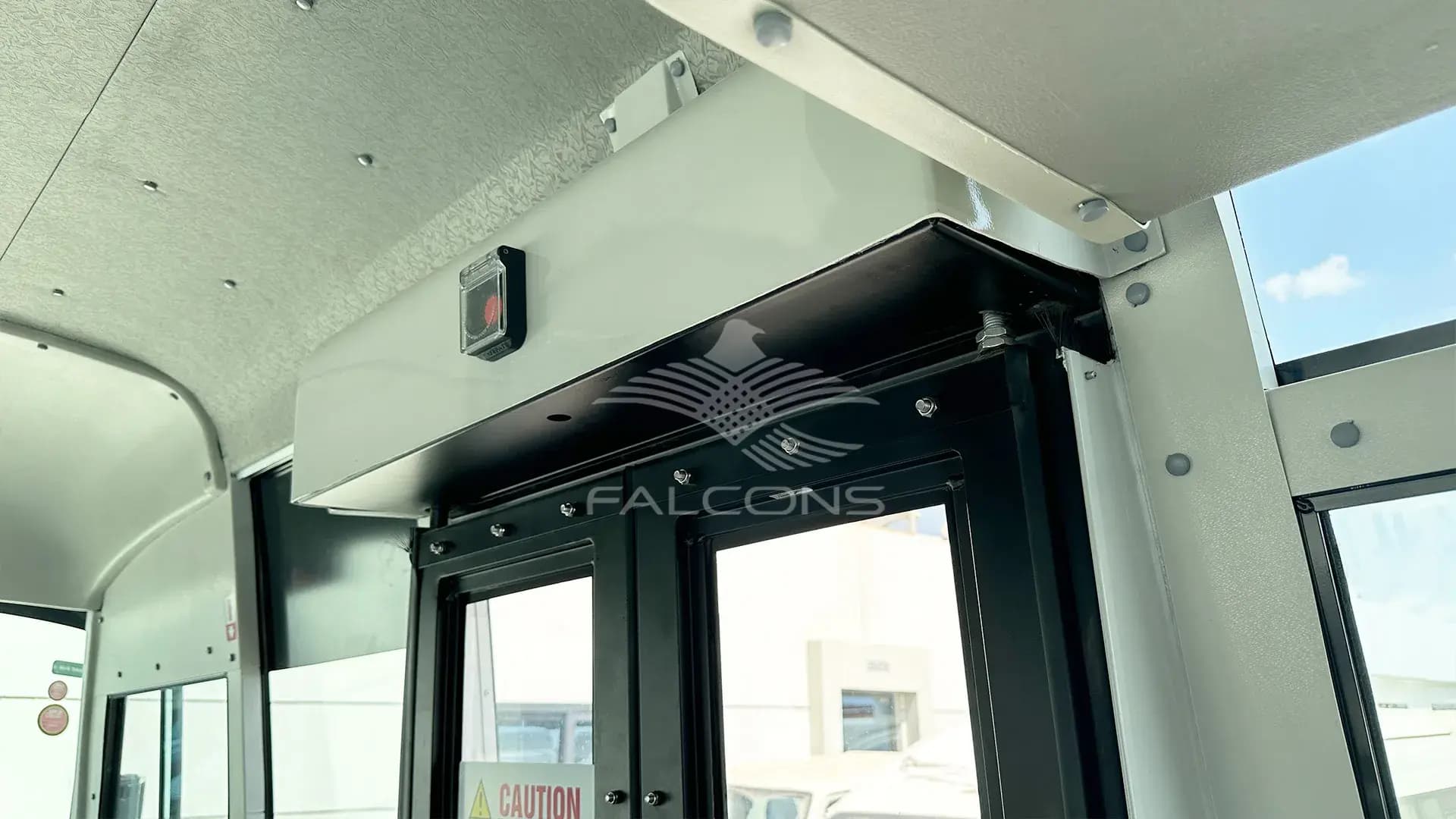 3455cc 35 SEATER AC 4x2 LHD Diesel MT - Image 17